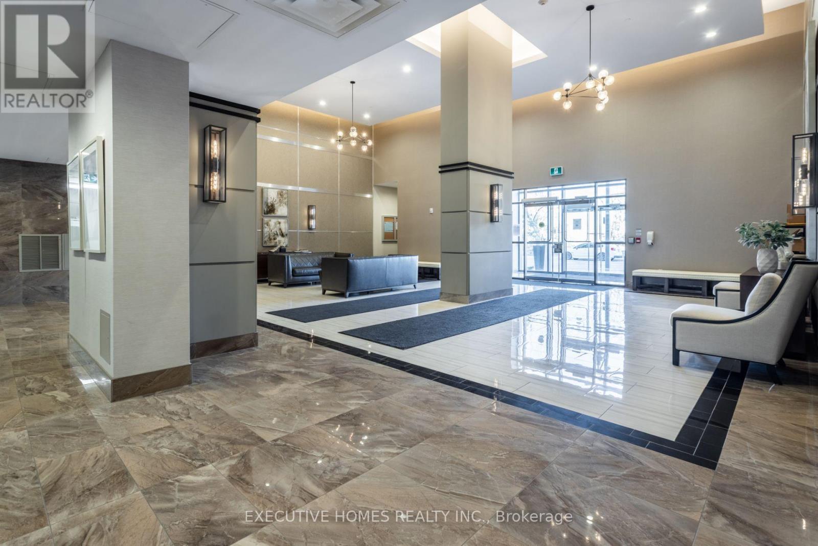 501 - 2486 OLD BRONTE ROAD, Oakville, Ontario