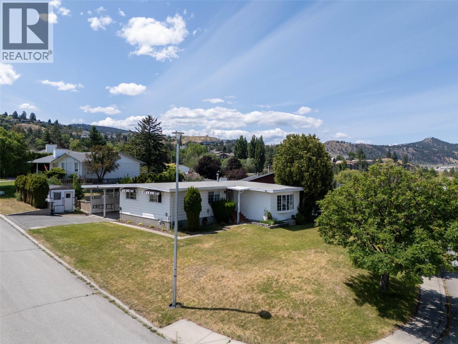 135 Whiteshield Crescent, Kamloops, British Columbia