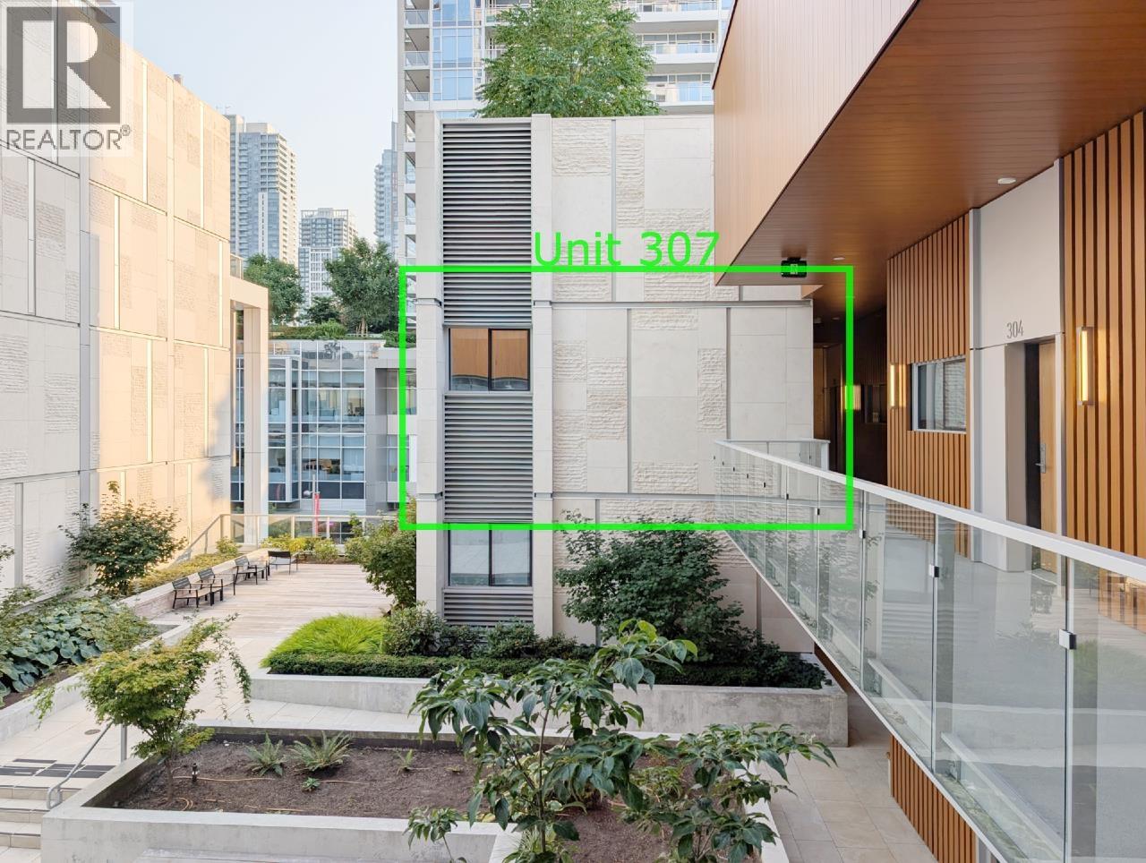 307 6000 MCKAY AVENUE, Burnaby, British Columbia