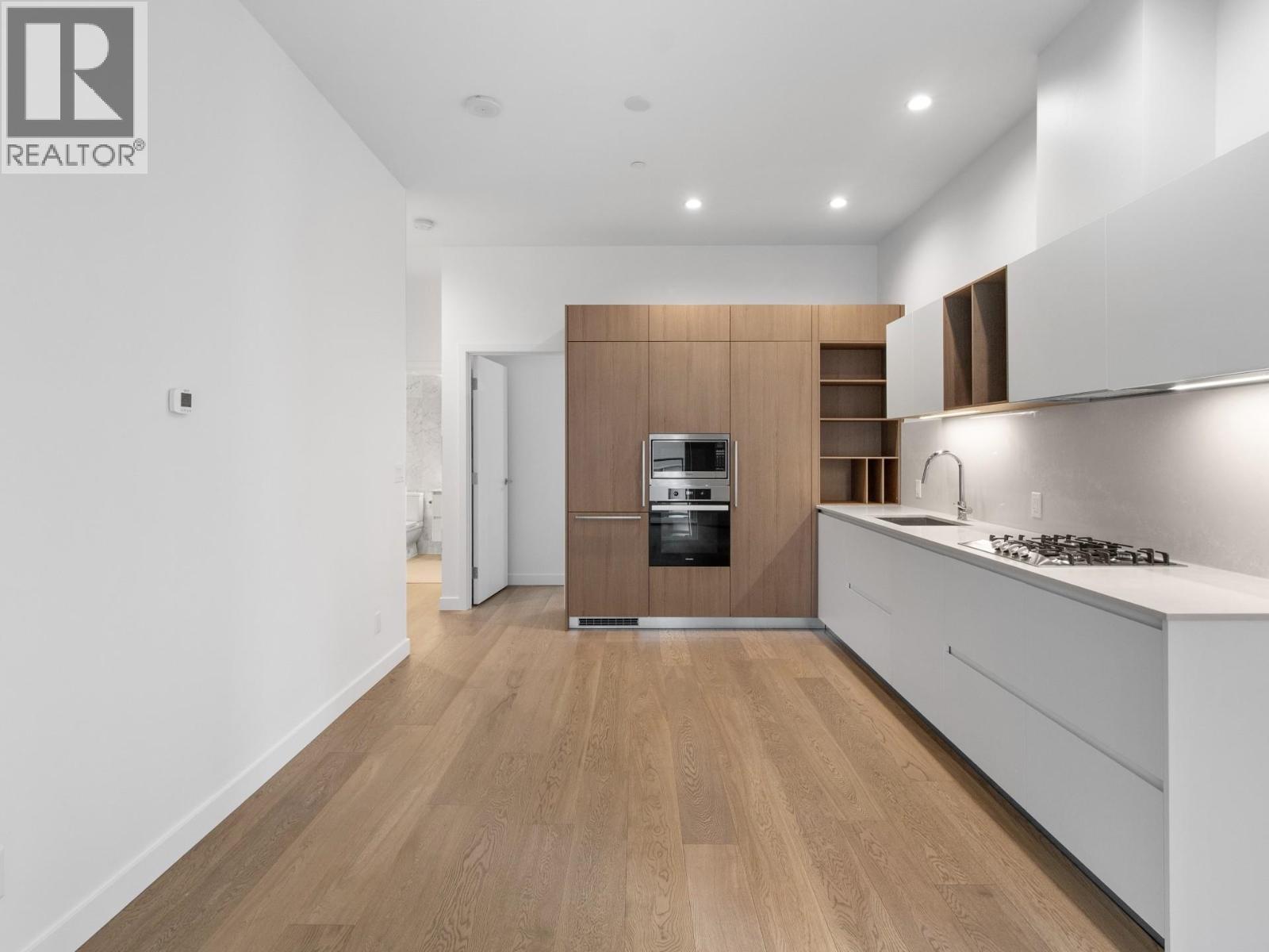 307 6000 Mckay Avenue, Burnaby, British Columbia  V5H 0K2 - Photo 5 - R3037947