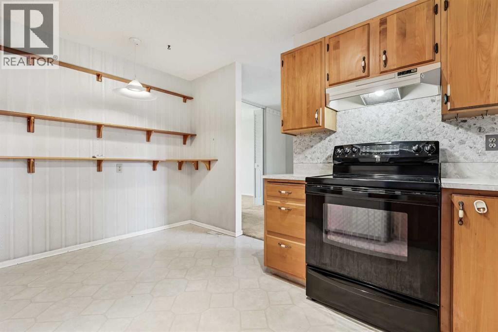 2416 Palliser Drive Sw, Calgary, Alberta  T2V 3S7 - Photo 10 - A2265175