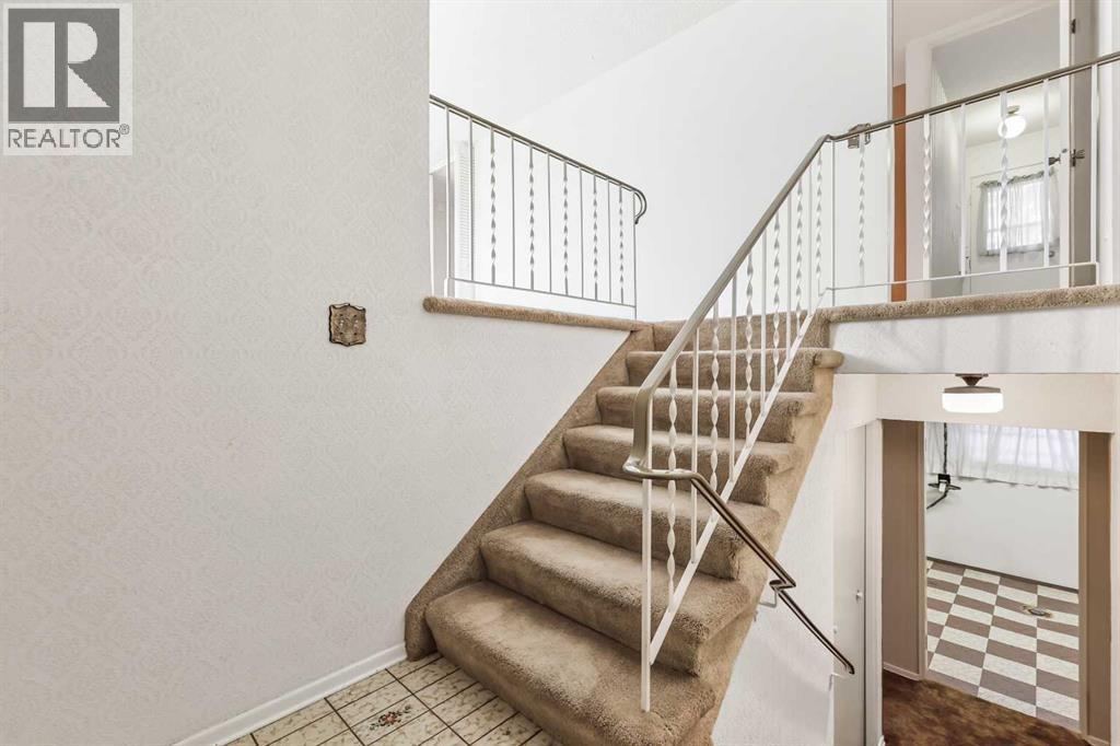 2416 Palliser Drive Sw, Calgary, Alberta  T2V 3S7 - Photo 28 - A2265175