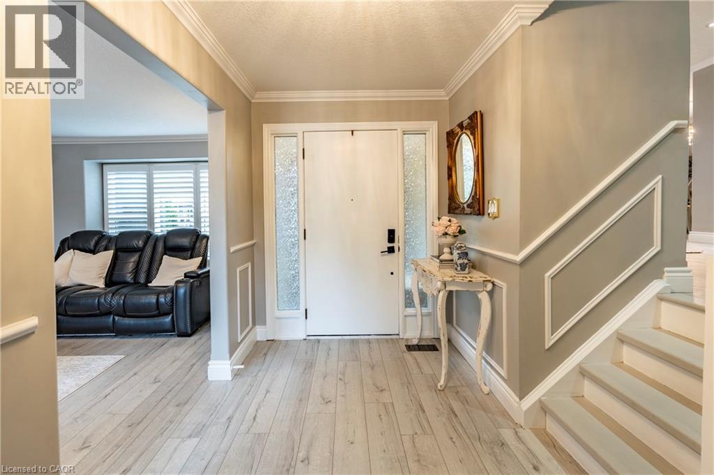 5 Beechwood Avenue, Brantford, Ontario  N3R 6Z1 - Photo 4 - 40778794