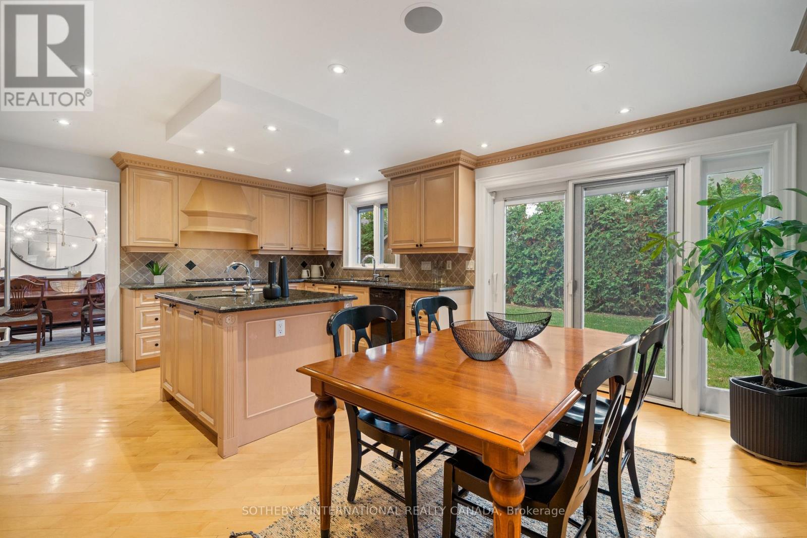 27 Bamboo Grove N, Toronto, Ontario  M3B 2C6 - Photo 13 - C12470142