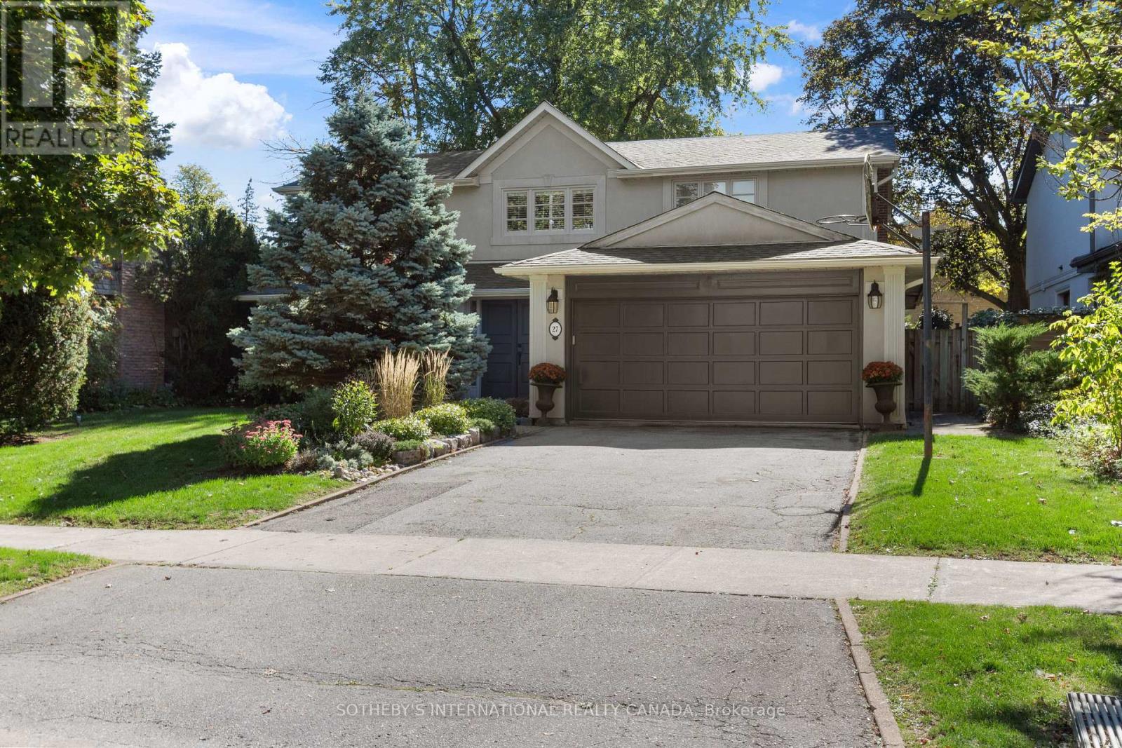 27 Bamboo Grove N, Toronto, Ontario  M3B 2C6 - Photo 2 - C12470142