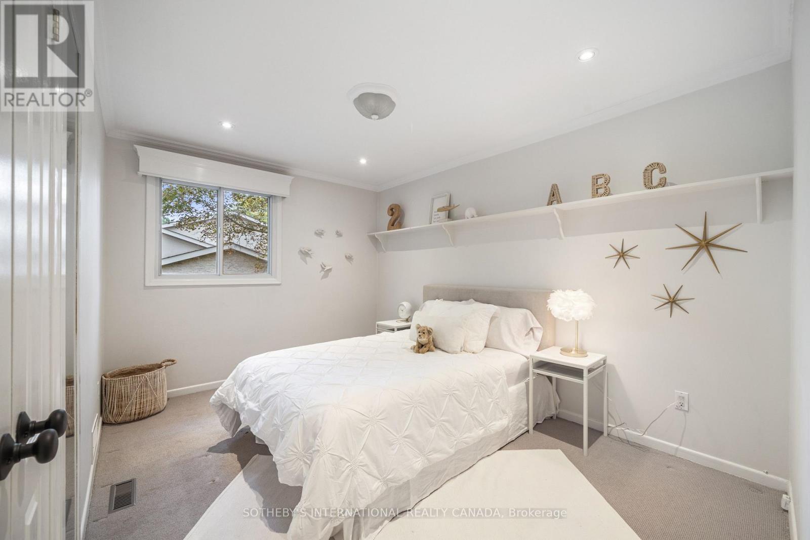 27 Bamboo Grove N, Toronto, Ontario  M3B 2C6 - Photo 26 - C12470142