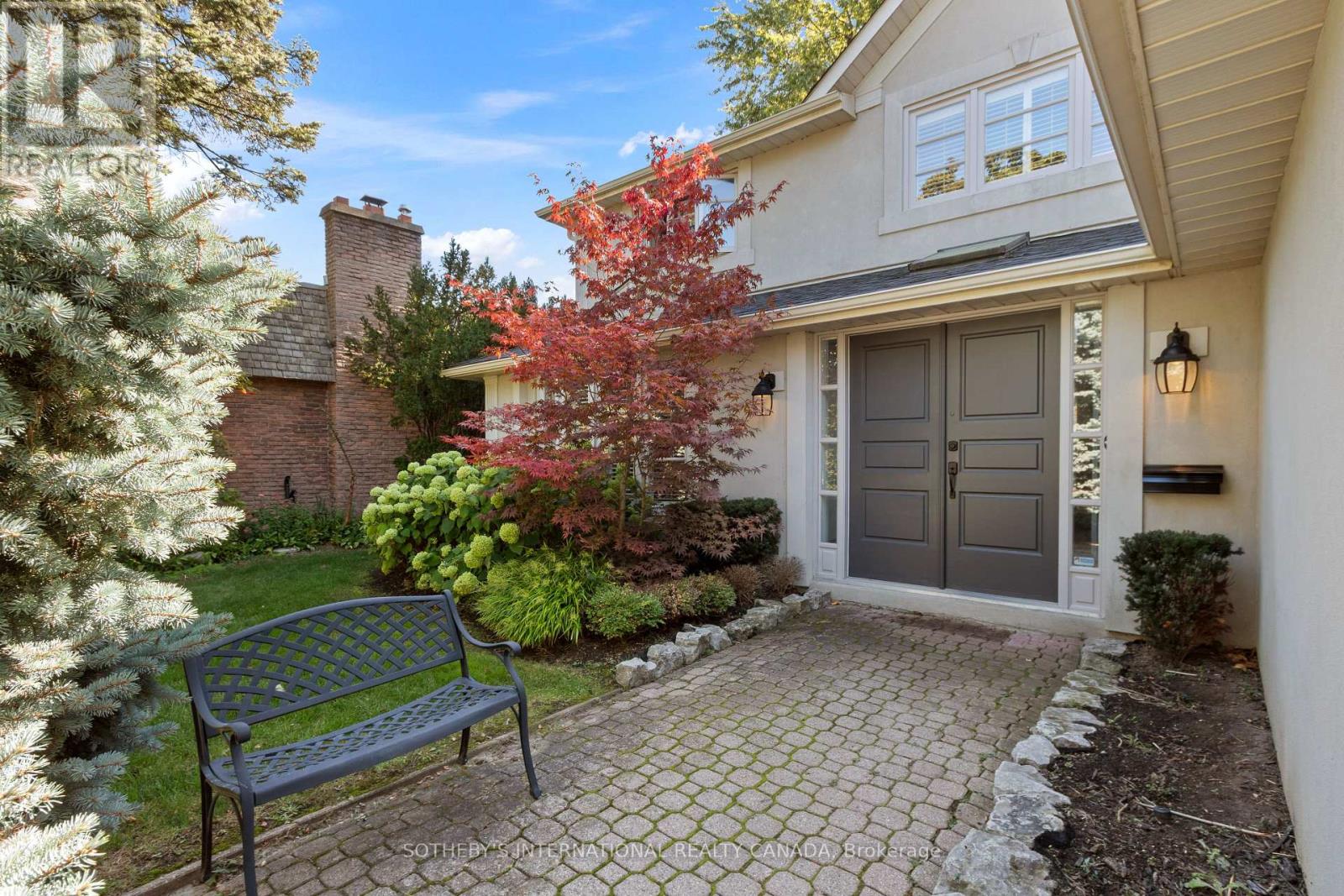 27 Bamboo Grove N, Toronto, Ontario  M3B 2C6 - Photo 4 - C12470142