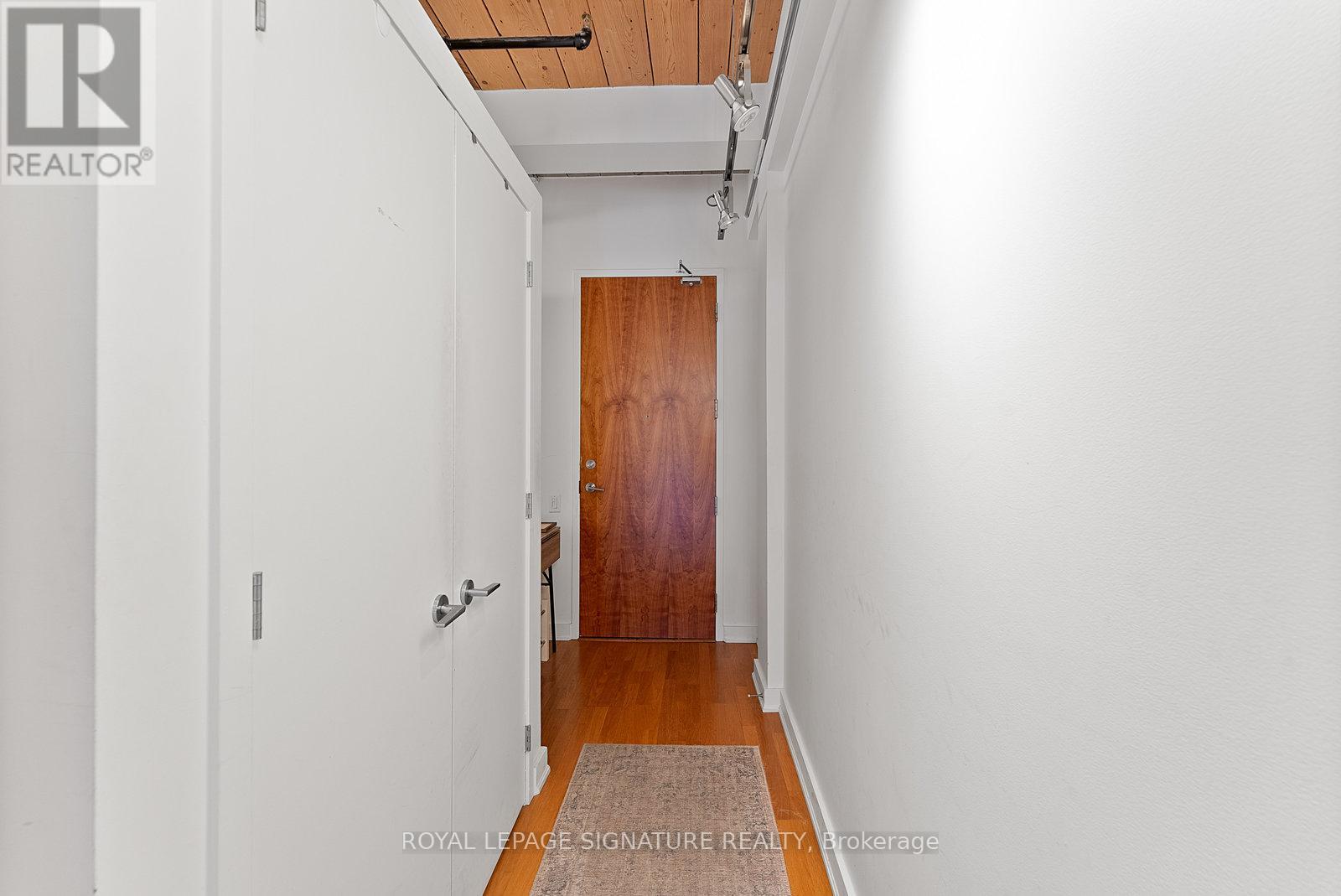 225 - 43 Hanna Avenue, Toronto, Ontario  M6K 1X1 - Photo 2 - C12470153