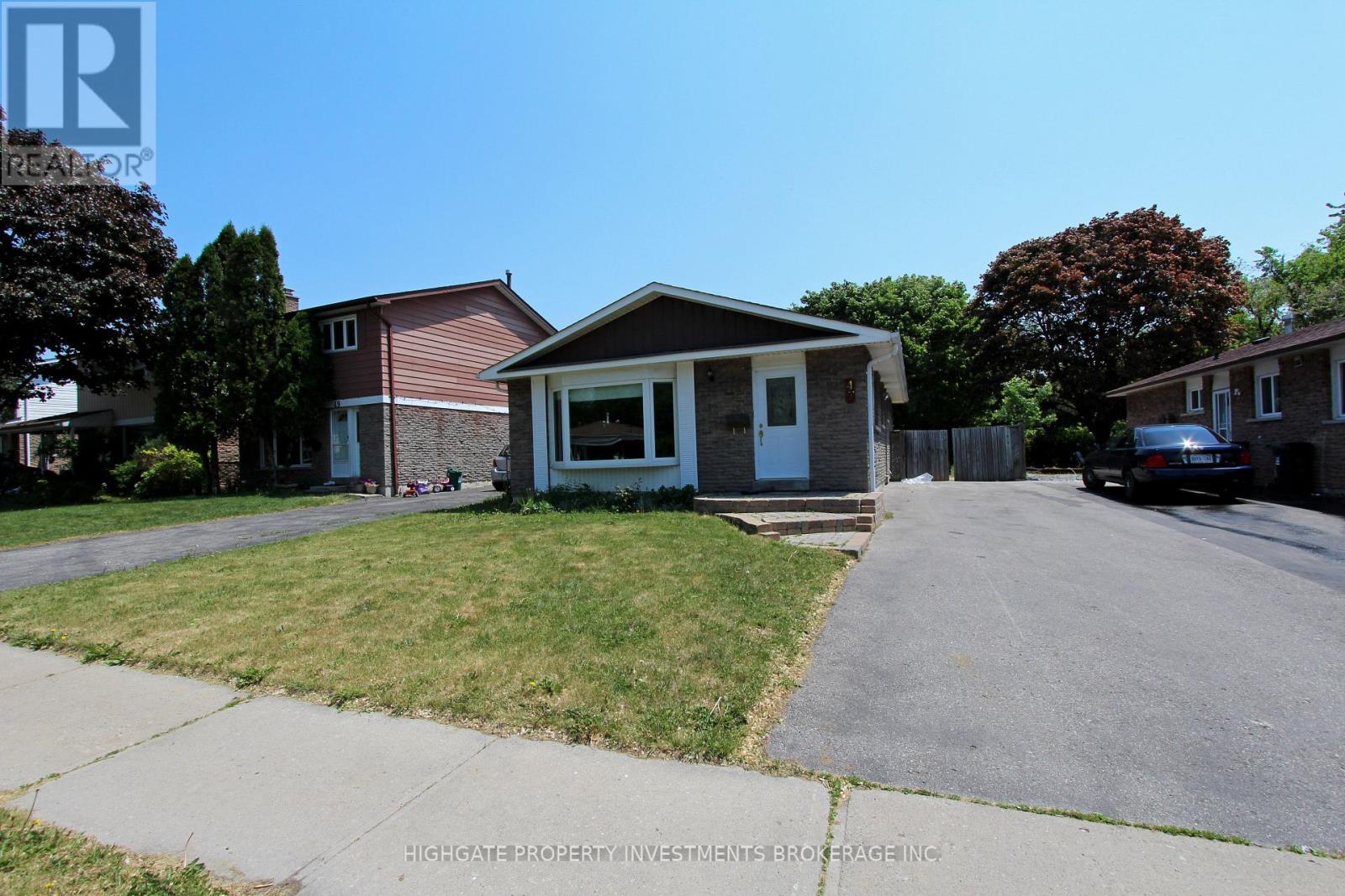47 SNOWBALL CRESCENT, Toronto, Ontario