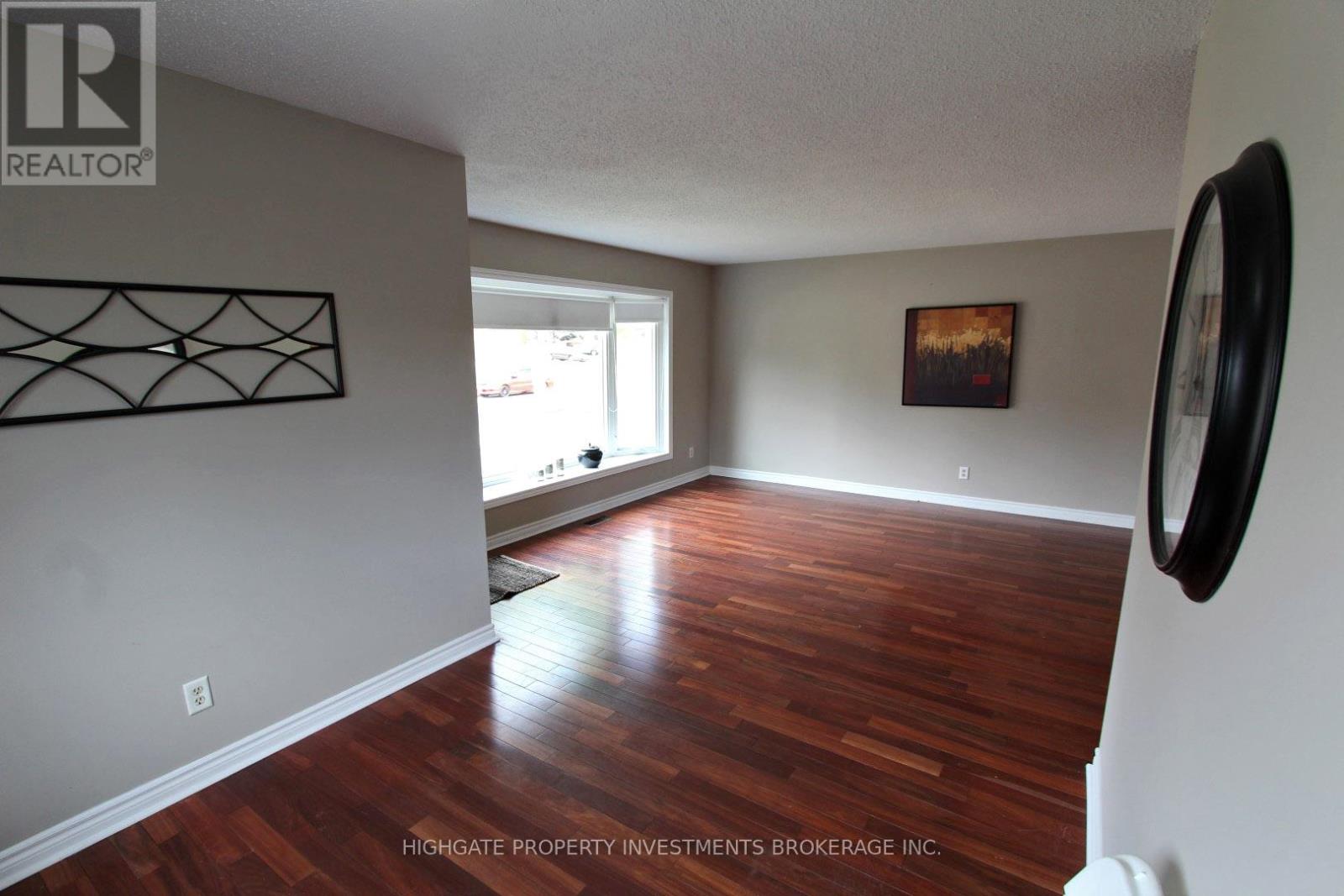 47 Snowball Crescent, Toronto, Ontario  M1B 1S5 - Photo 2 - E12470140