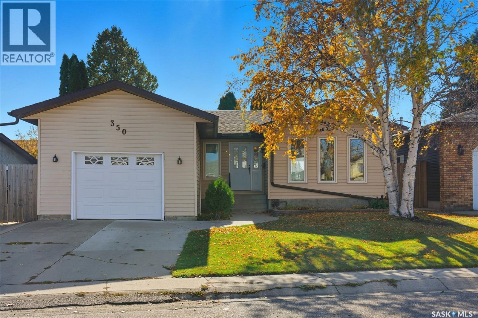350 Marcotte CRESCENT, Saskatoon, Saskatchewan