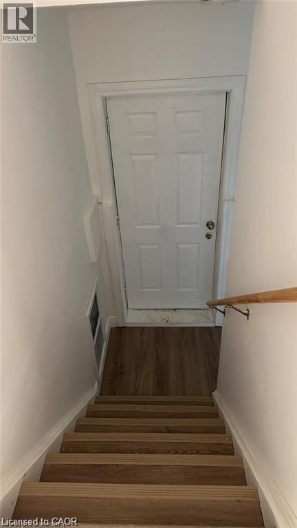 402 Bamberg Crescent Unit# Basement, Waterloo, Ontario  N2T 0B4 - Photo 12 - 40780343