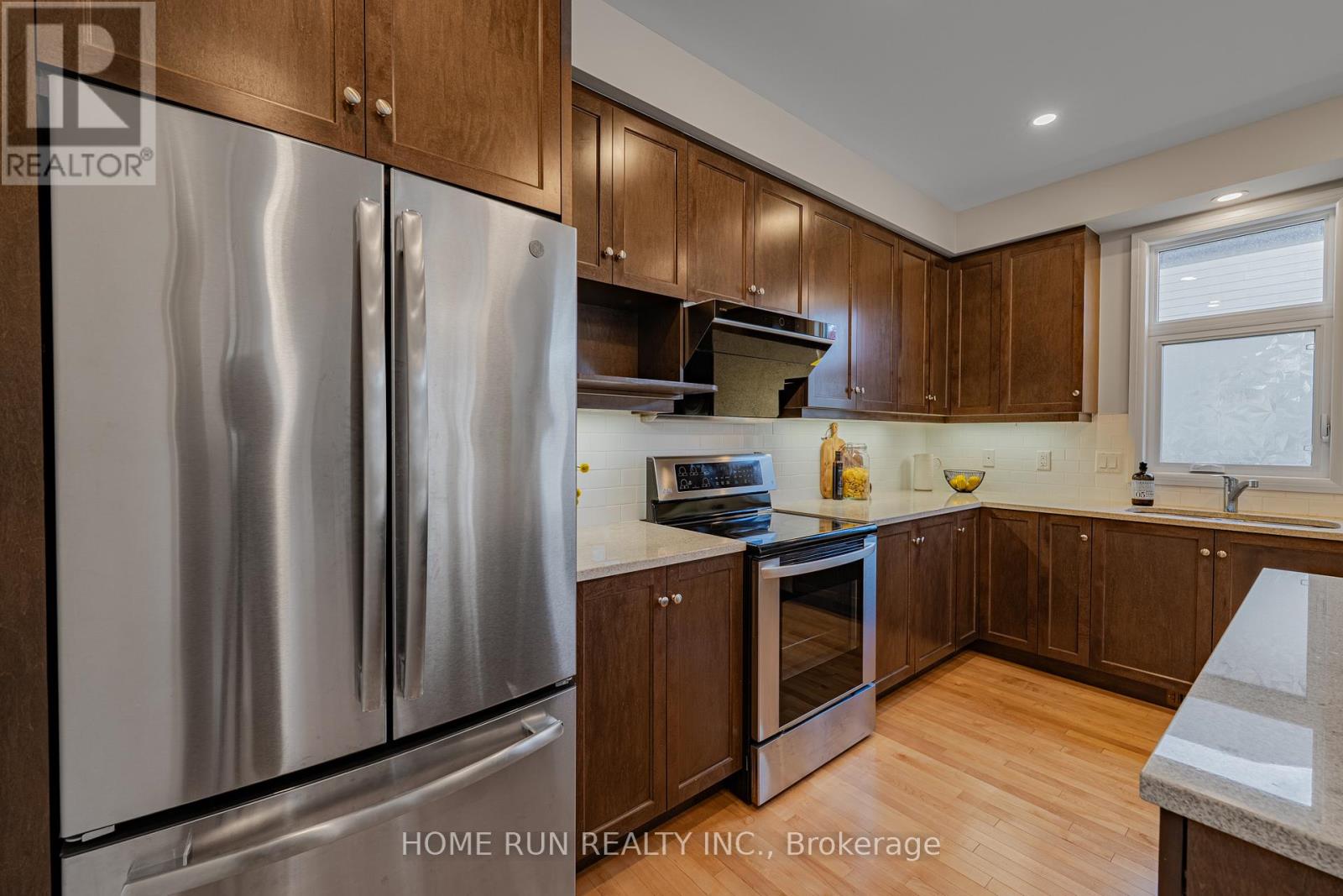 100 Lochhouse Walk, Ottawa, Ontario  K2J 6A4 - Photo 16 - X12468309