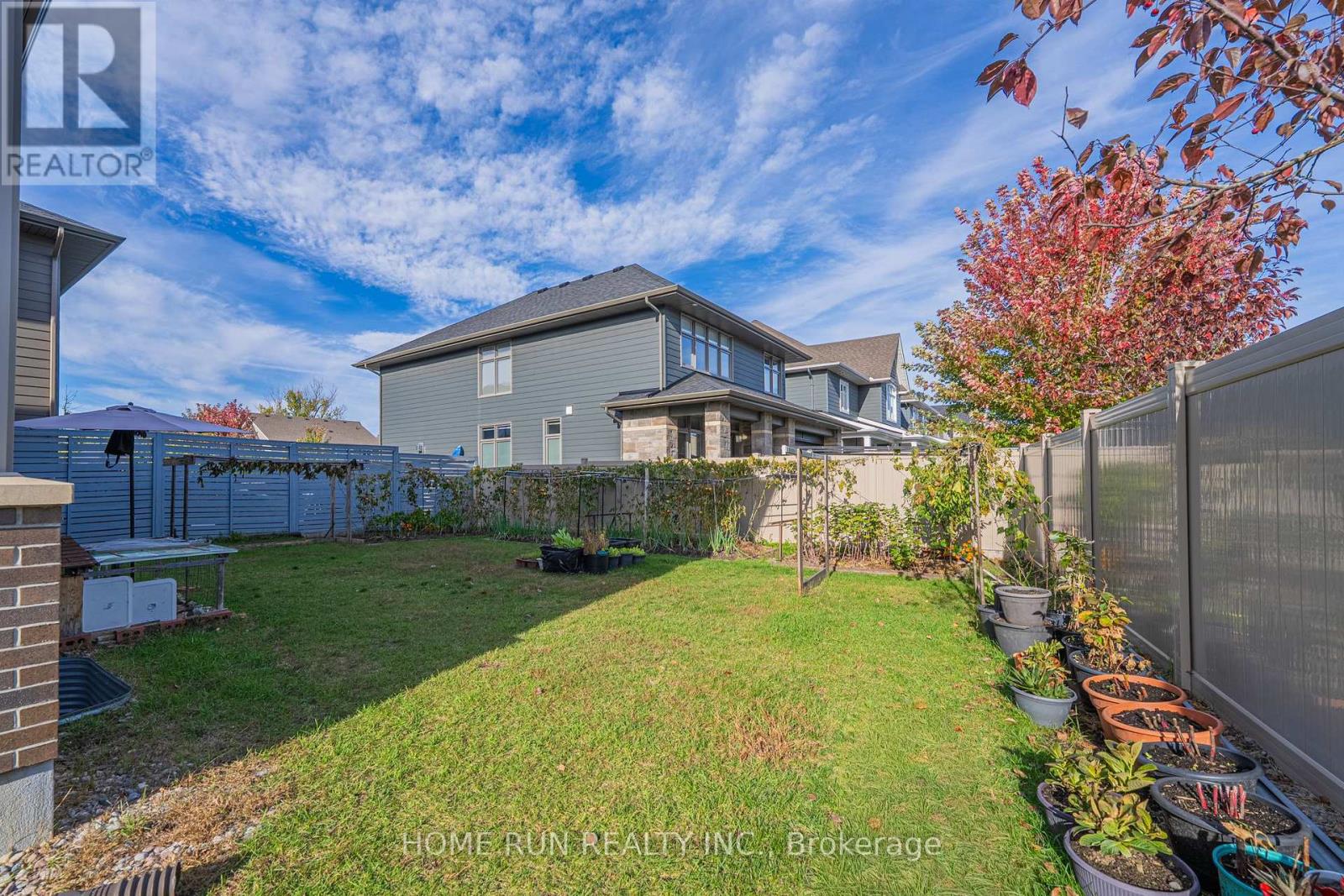 100 Lochhouse Walk, Ottawa, Ontario  K2J 6A4 - Photo 39 - X12468309