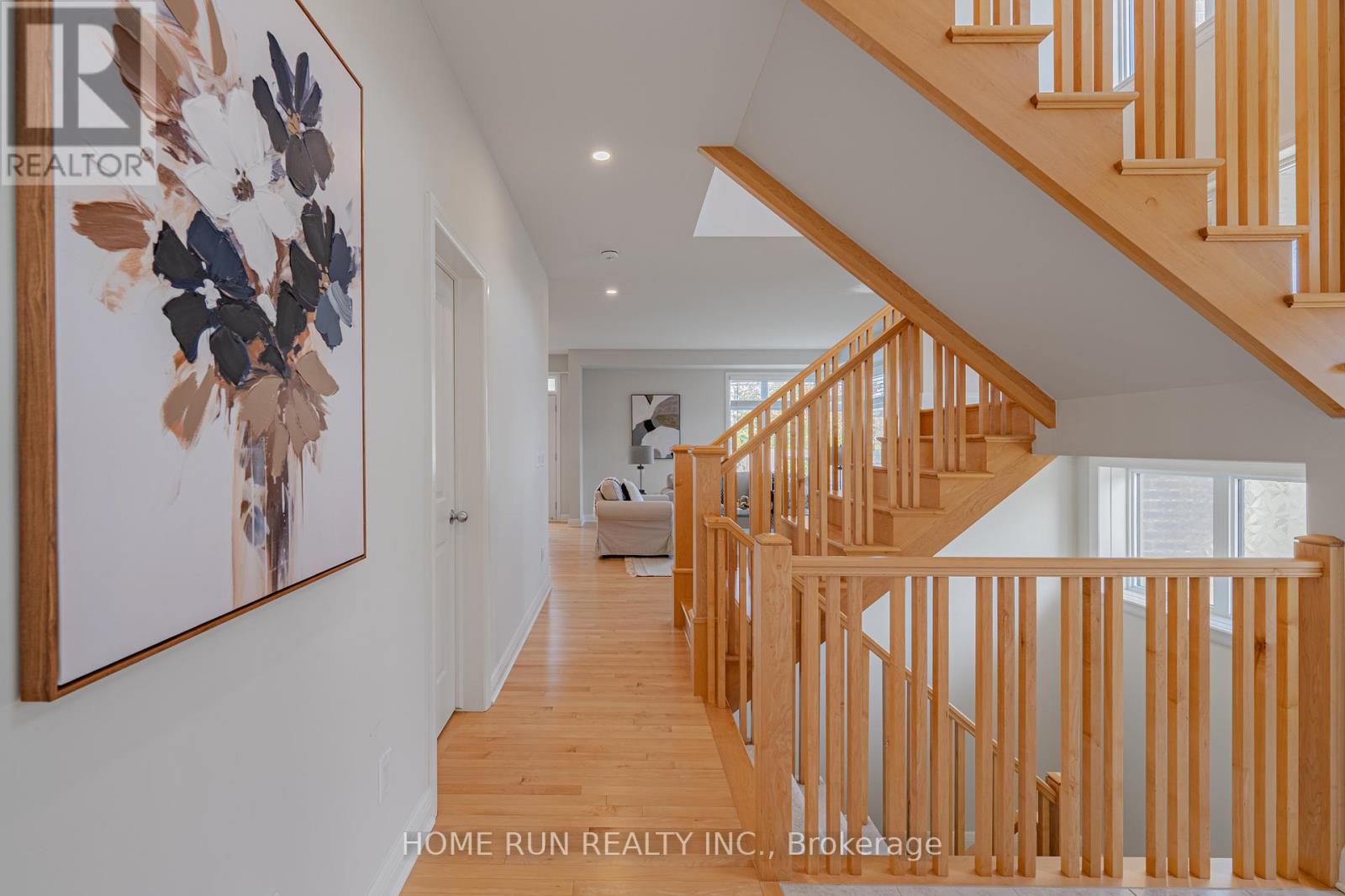 100 Lochhouse Walk, Ottawa, Ontario  K2J 6A4 - Photo 7 - X12468309