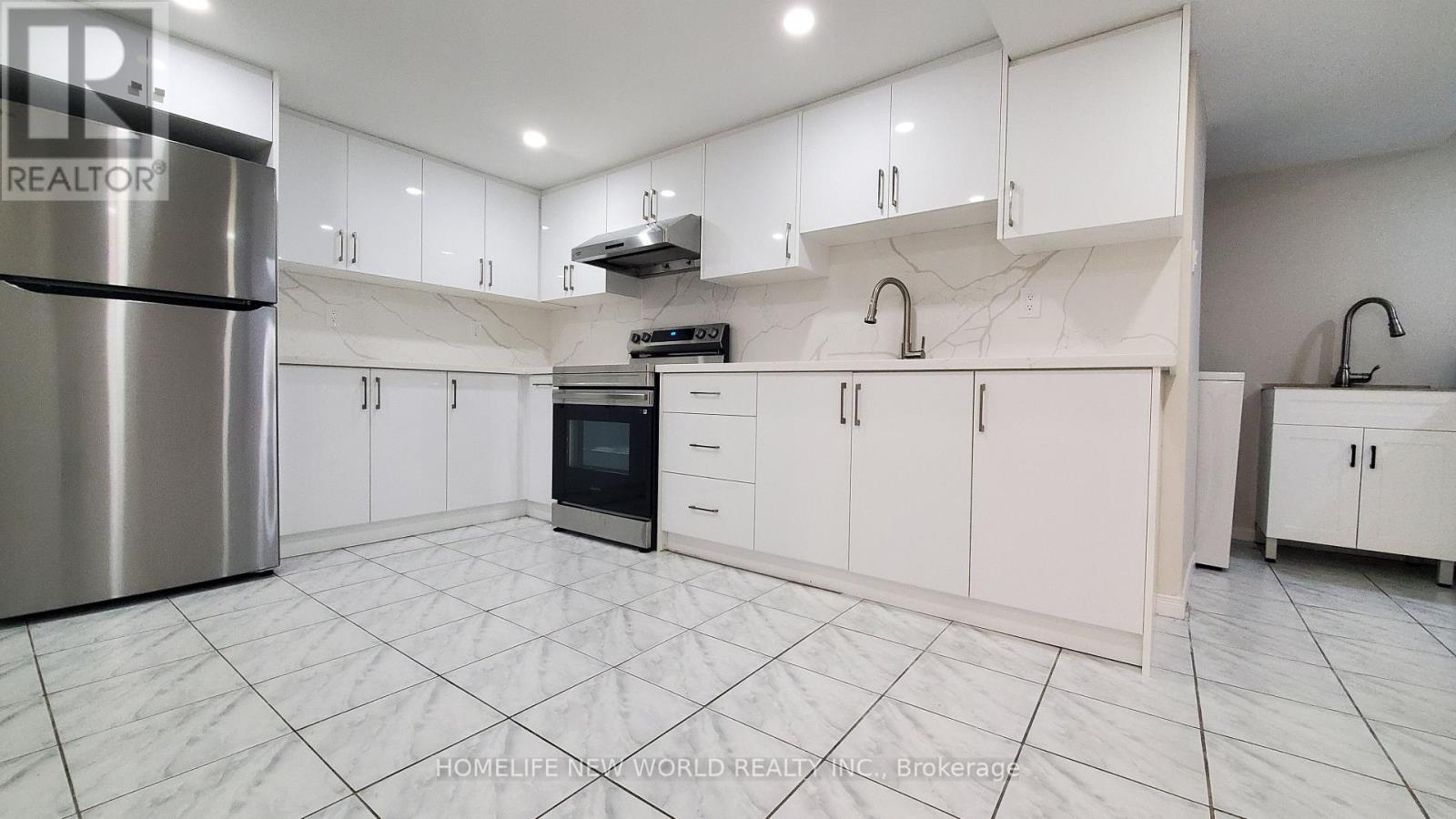 49 Beckwith Crescent, Markham, Ontario  L3S 1R9 - Photo 3 - N12470145
