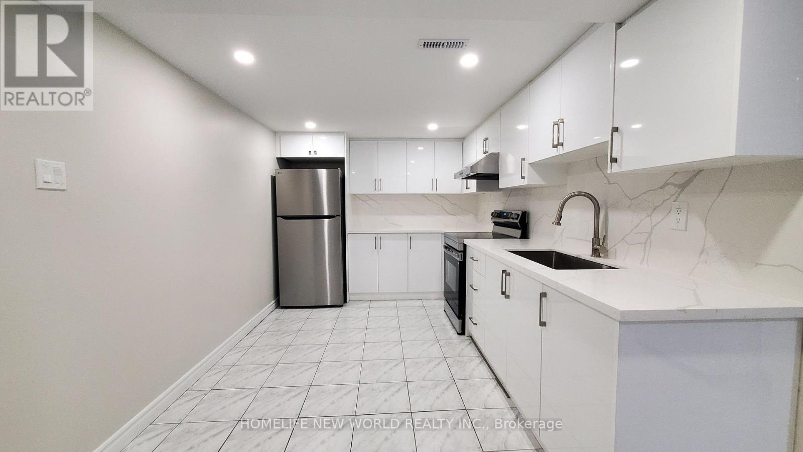 49 Beckwith Crescent, Markham, Ontario  L3S 1R9 - Photo 4 - N12470145