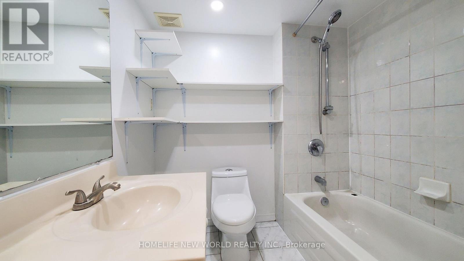 49 Beckwith Crescent, Markham, Ontario  L3S 1R9 - Photo 9 - N12470145