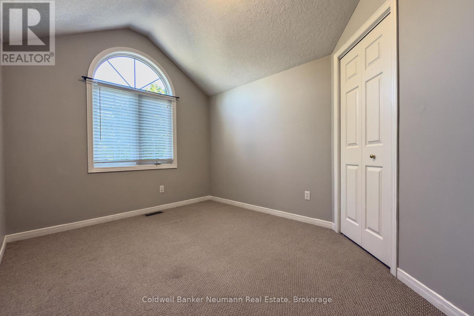 67 Gaw Crescent, Guelph, Ontario  N1L 1H9 - Photo 10 - X12470182