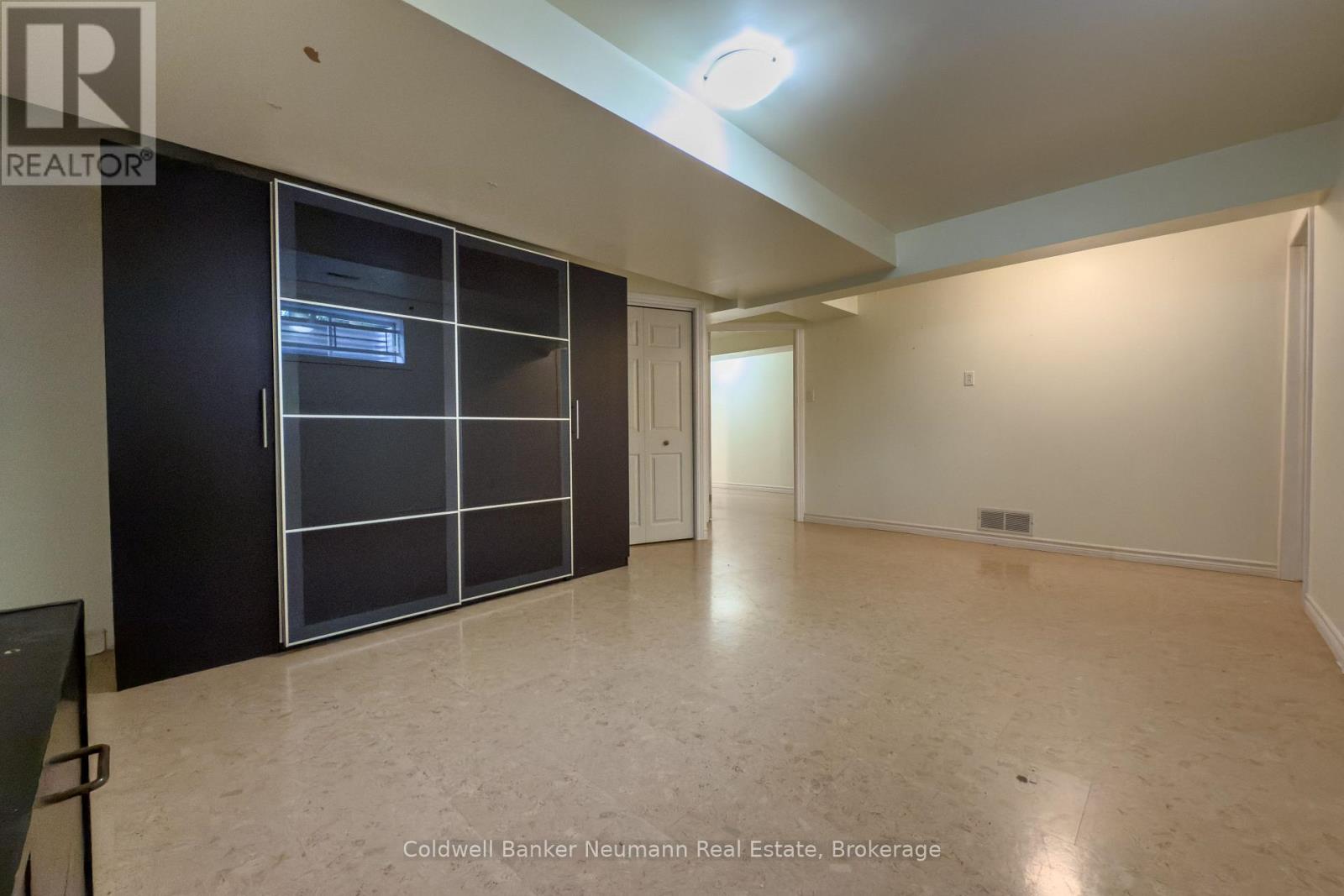 67 Gaw Crescent, Guelph, Ontario  N1L 1H9 - Photo 15 - X12470182