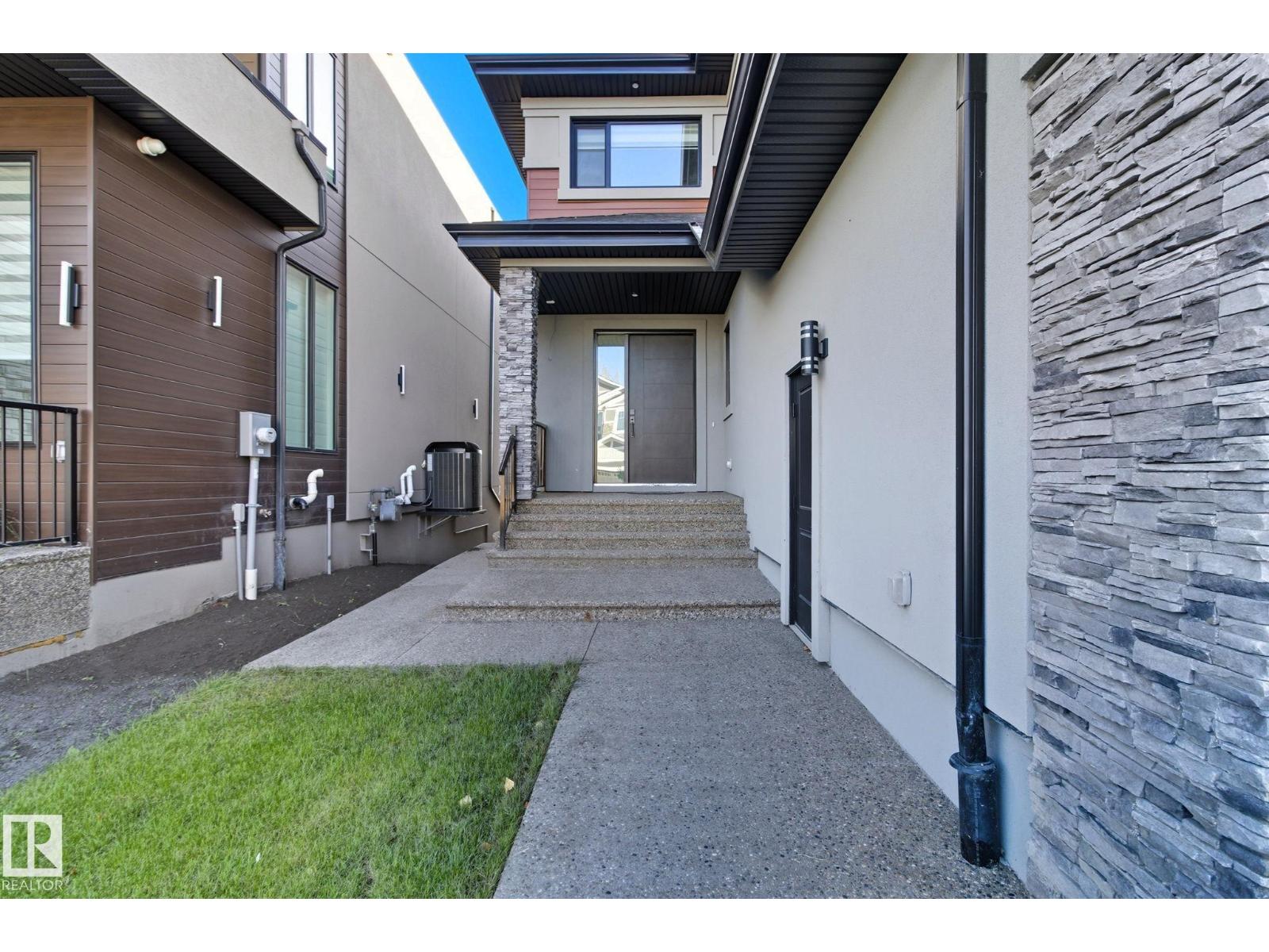 5611 Cautley Cove Cv Sw, Edmonton, Alberta  T6W 4P7 - Photo 3 - E4462688