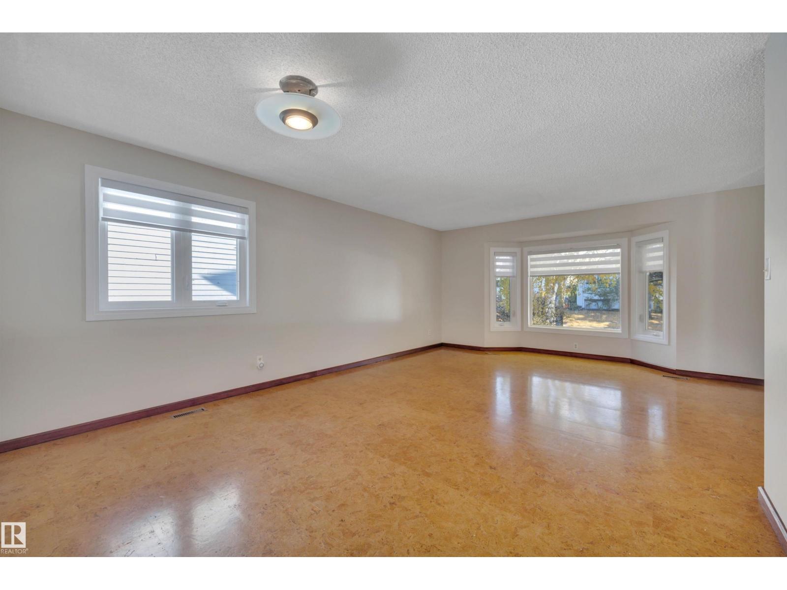 9747 81 Av Nw, Edmonton, Alberta  T6E 1W1 - Photo 12 - E4462689