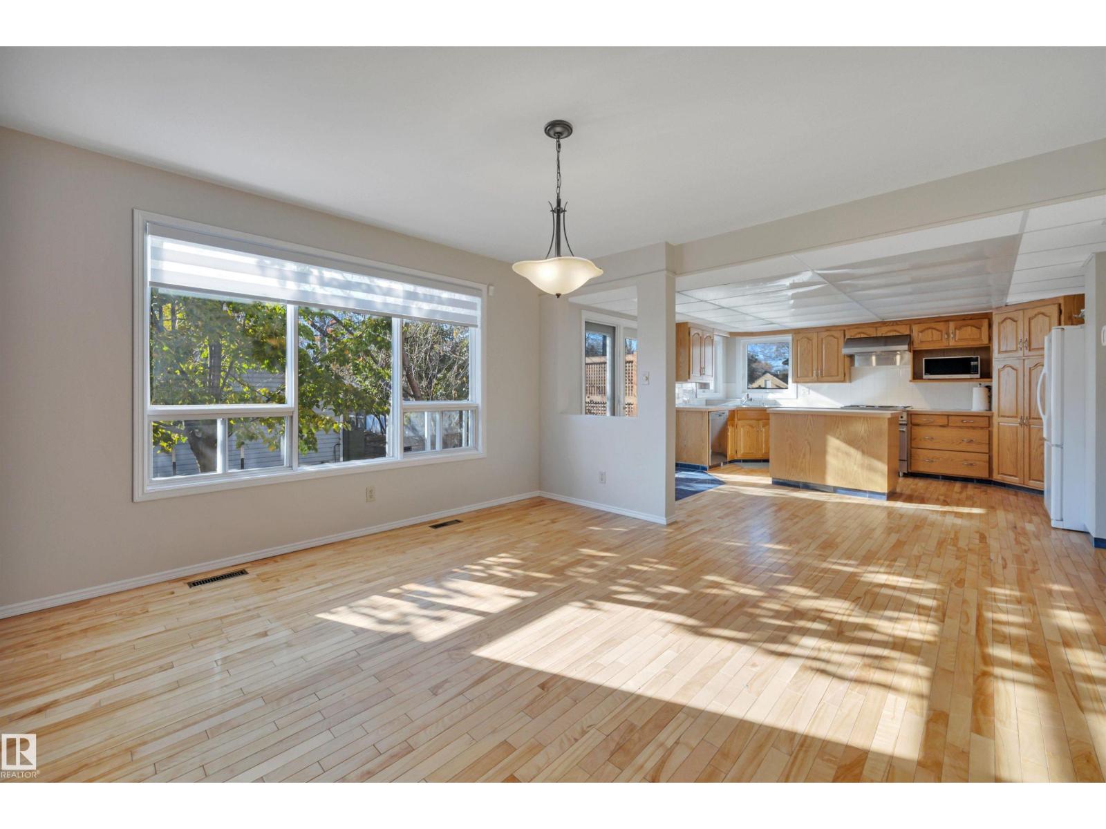 9747 81 Av Nw, Edmonton, Alberta  T6E 1W1 - Photo 21 - E4462689