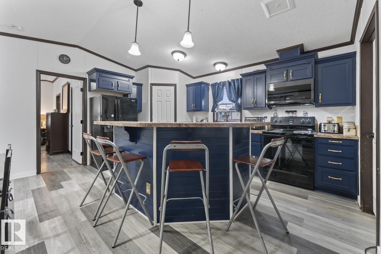4510 Snowbird Ln, Cold Lake, Alberta  T9M 0C6 - Photo 3 - E4462690