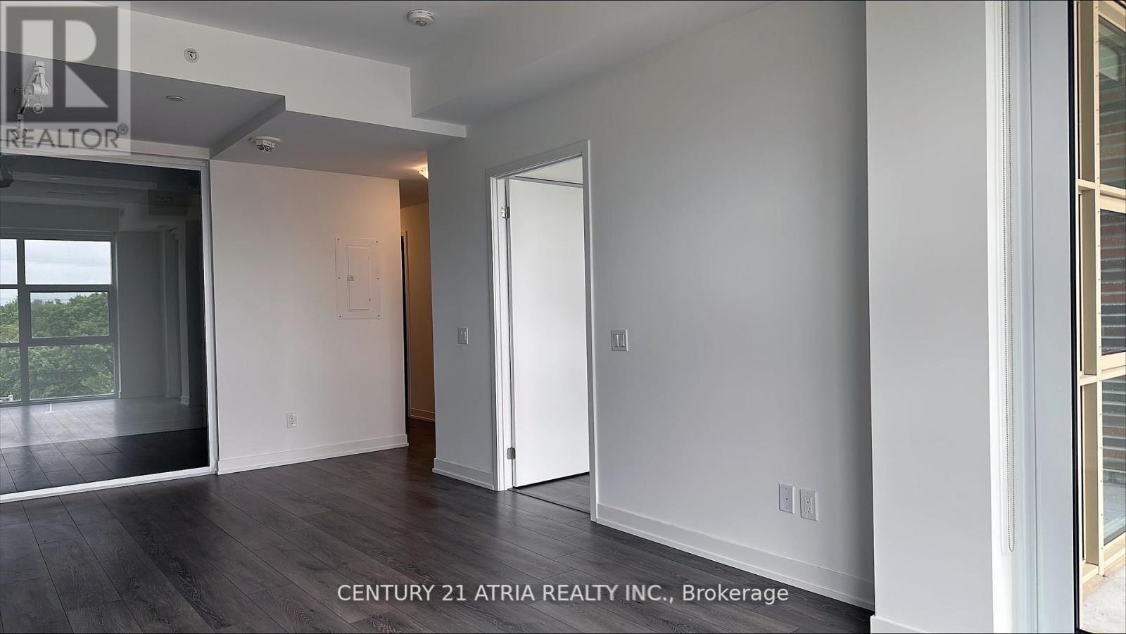 421 - 1787 St.clair Avenue W, Toronto, Ontario  M6N 0B7 - Photo 3 - W12470133