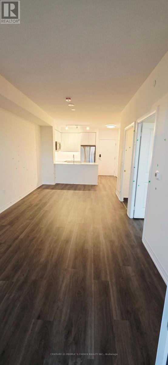 2402 - 15 Watergarden Drive, Mississauga, Ontario  L5R 1B2 - Photo 17 - W12470136