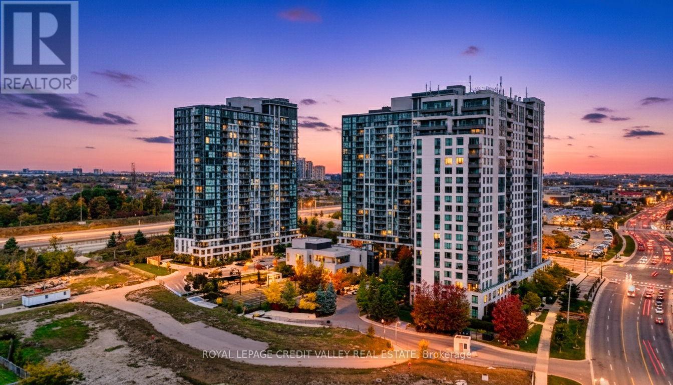 709 - 349 RATHBURN ROAD, Mississauga, Ontario