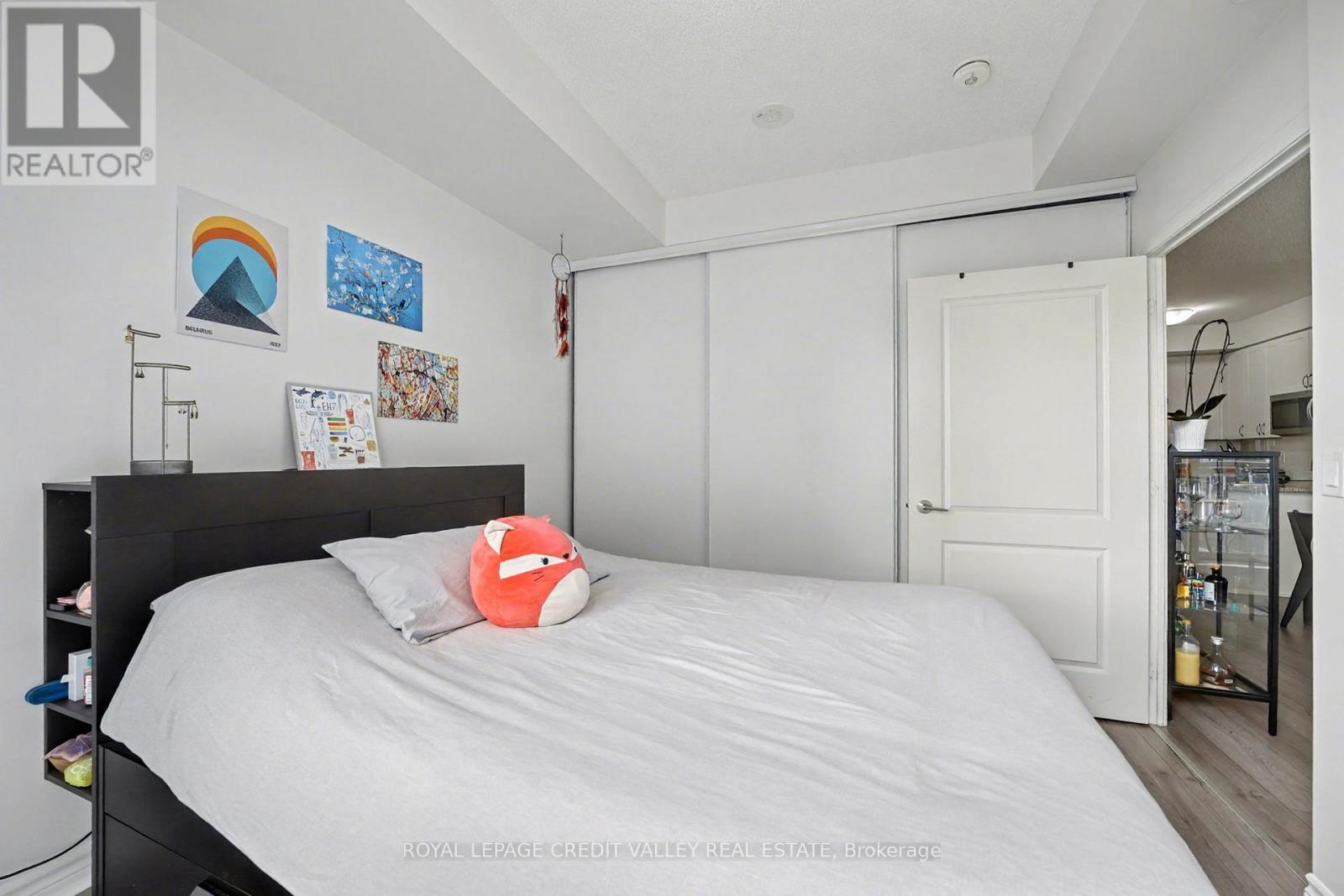 709 - 349 Rathburn Road, Mississauga, Ontario  L5B 0G9 - Photo 18 - W12470150