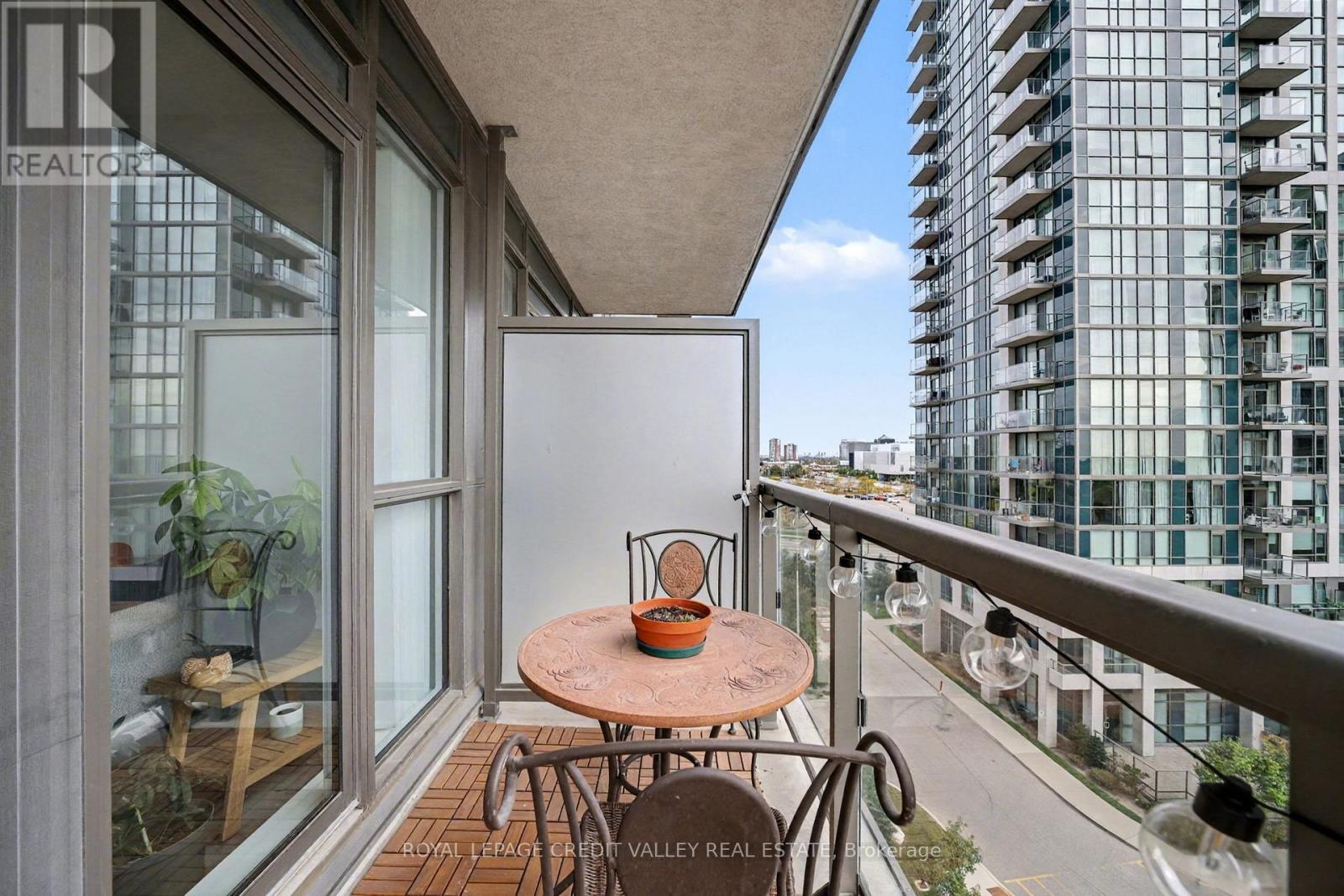 709 - 349 Rathburn Road, Mississauga, Ontario  L5B 0G9 - Photo 21 - W12470150
