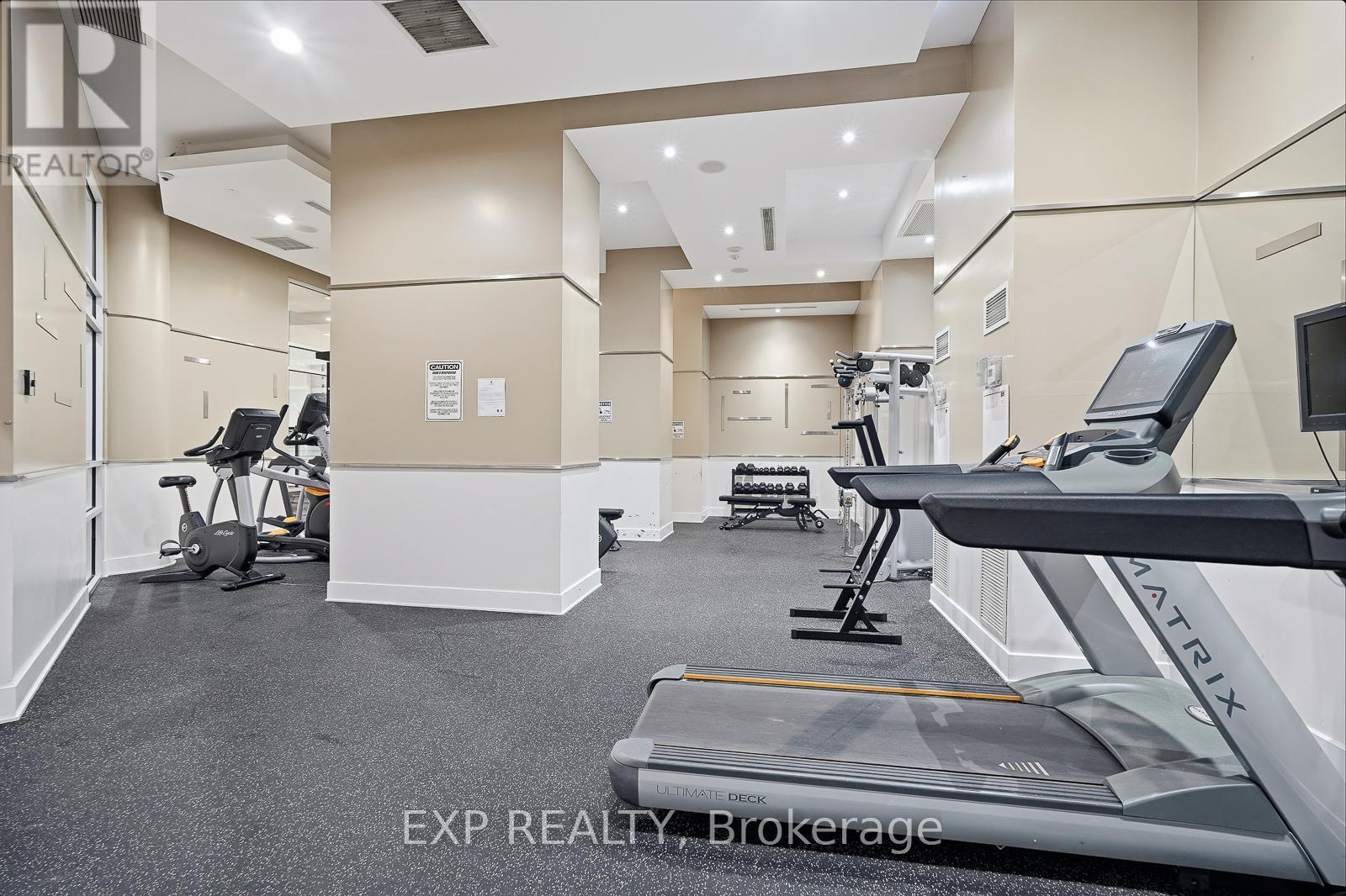 209 - 330 Burnhamthorpe Road W, Mississauga, Ontario  L5B 0E1 - Photo 27 - W12470151