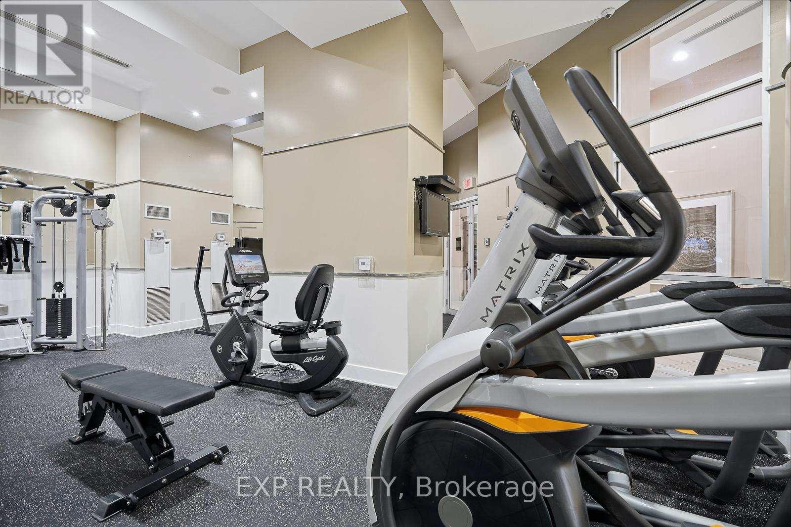 209 - 330 Burnhamthorpe Road W, Mississauga, Ontario  L5B 0E1 - Photo 28 - W12470151