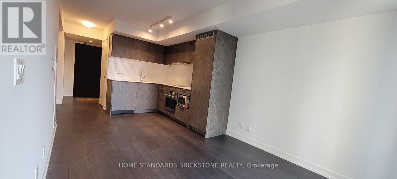 1017 - 60 Shuter Street, Toronto, Ontario  M5B 0B7 - Photo 9 - C12467400