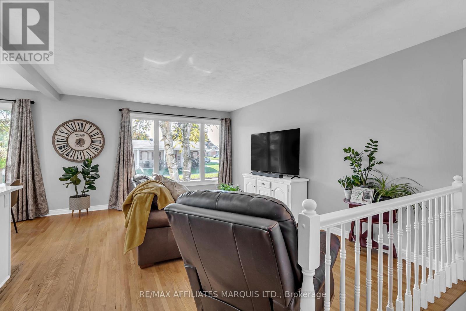220 Fifteenth Street W, Cornwall, Ontario  K6J 3J8 - Photo 6 - X12470175