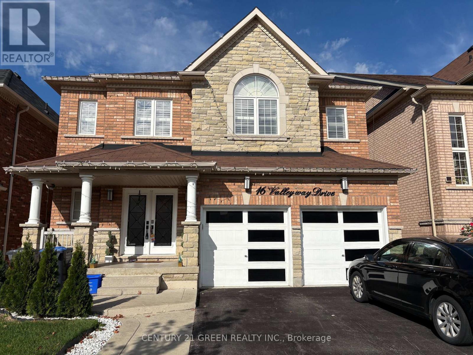 16 Valleyway Drive, Brampton, Ontario  L6X 5G3 - Photo 27 - W12469570
