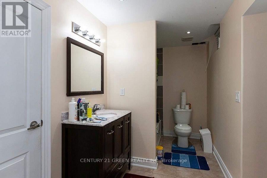 16 Valleyway Drive, Brampton, Ontario  L6X 5G3 - Photo 31 - W12469570