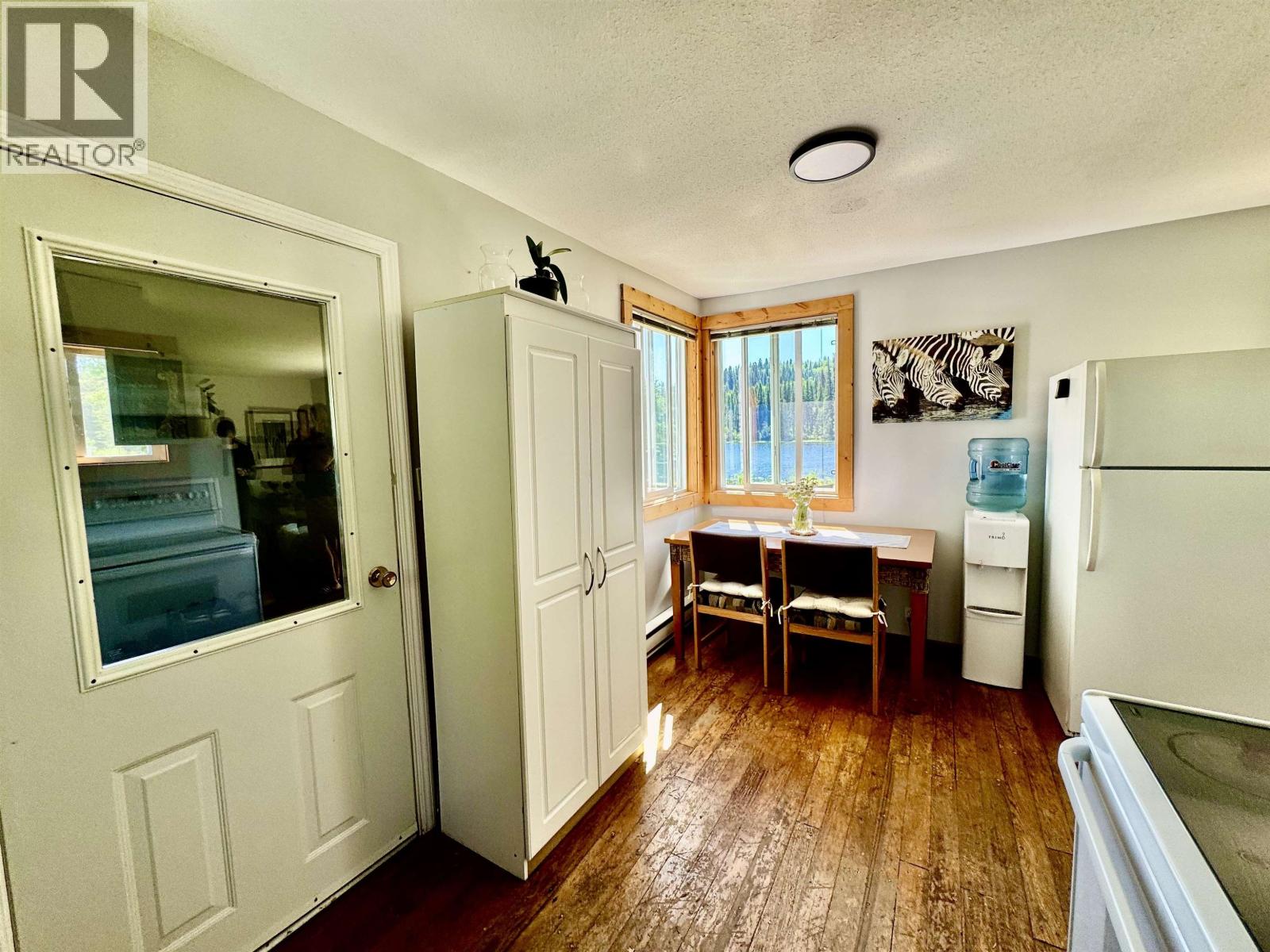 8320 Rainbow Country Road, Bridge Lake, British Columbia  V0K 1X2 - Photo 33 - R3059736