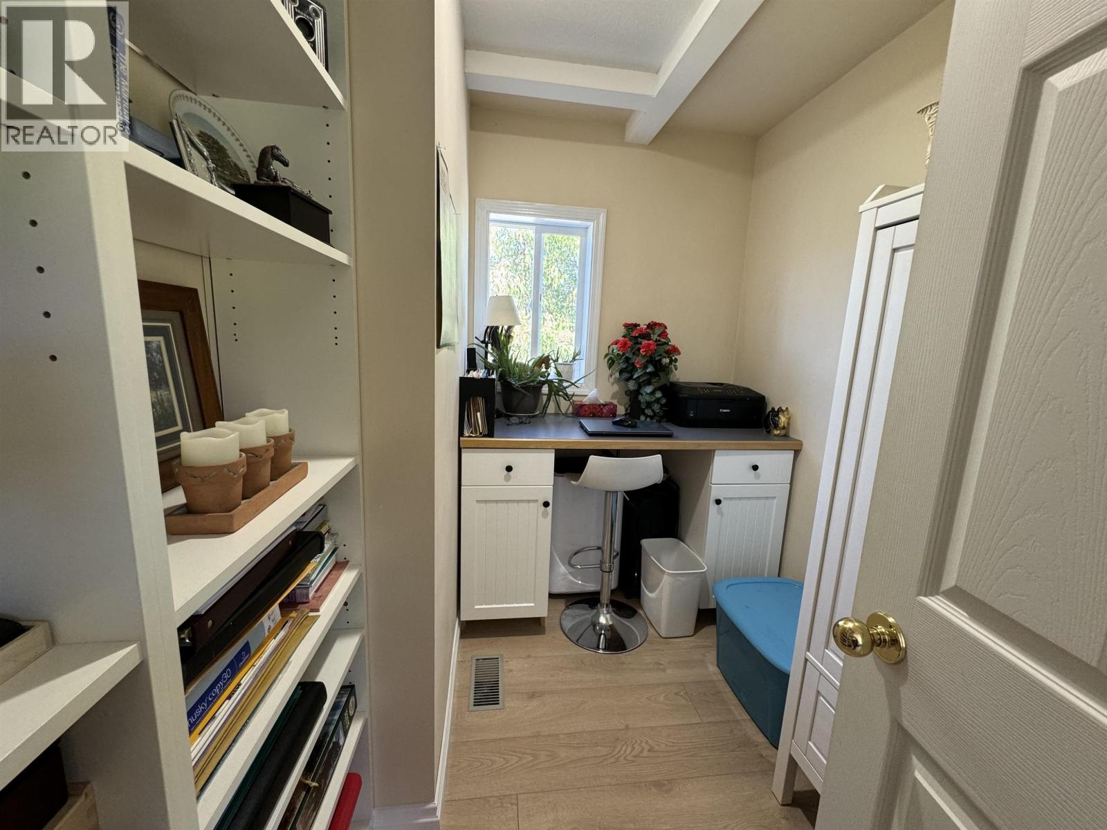 8320 Rainbow Country Road, Bridge Lake, British Columbia  V0K 1X2 - Photo 17 - R3059736