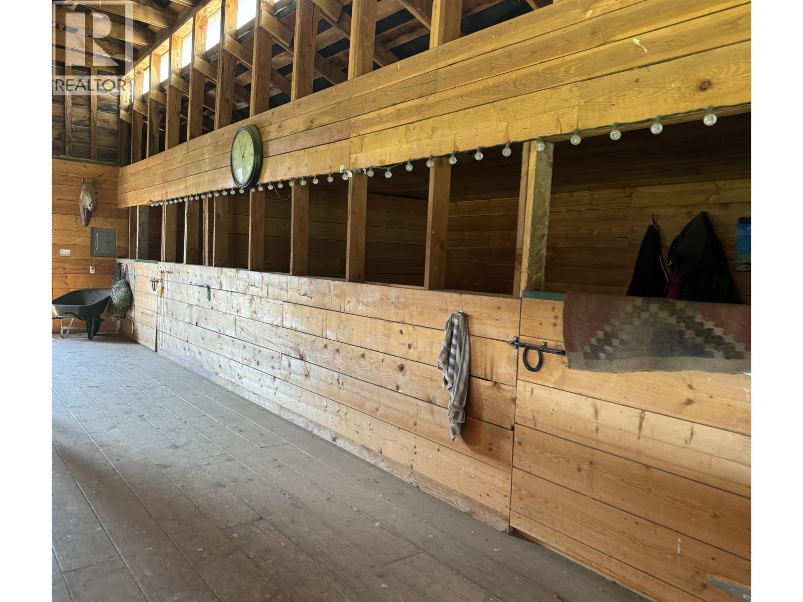 8320 Rainbow Country Road, Bridge Lake, British Columbia  V0K 1X2 - Photo 37 - R3059736