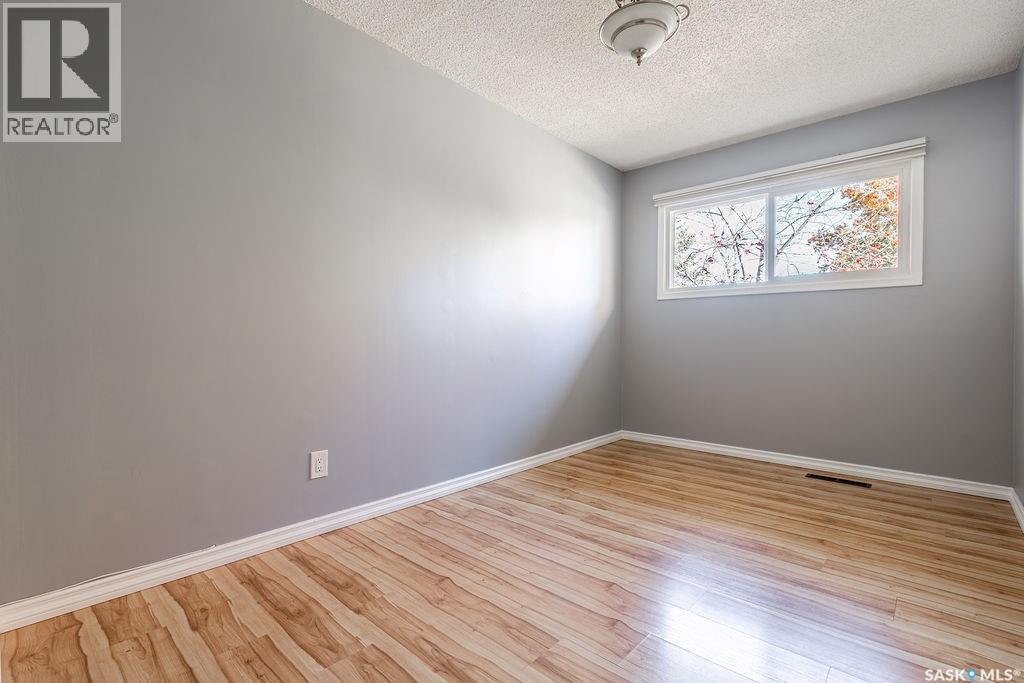 2512 Melrose Avenue, Saskatoon, Saskatchewan  S7J 0V6 - Photo 15 - SK021203