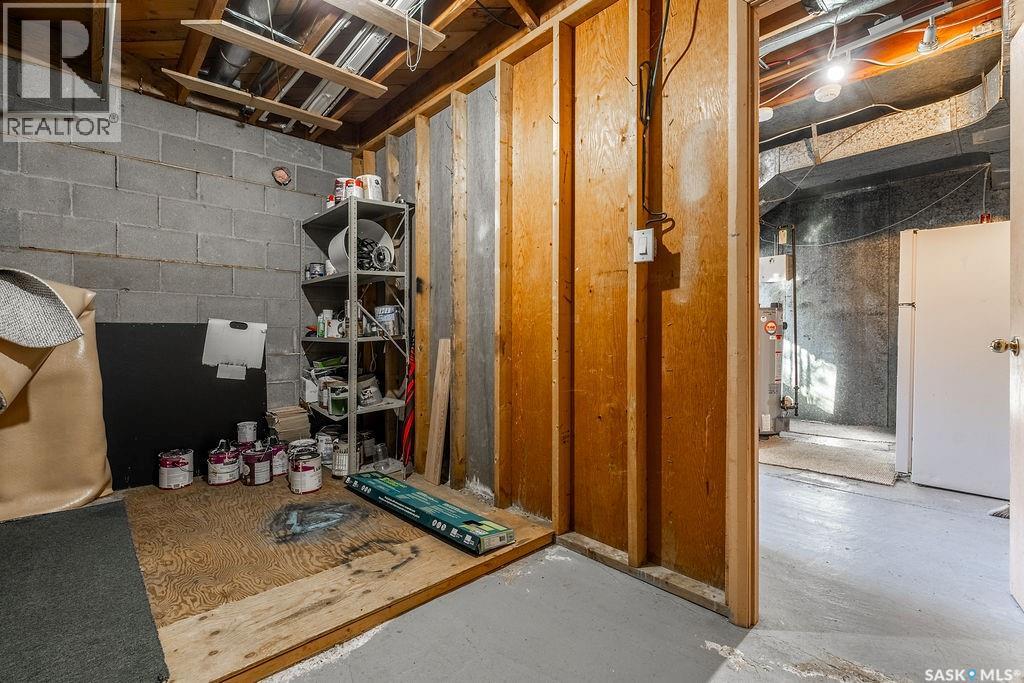 2512 Melrose Avenue, Saskatoon, Saskatchewan  S7J 0V6 - Photo 35 - SK021203