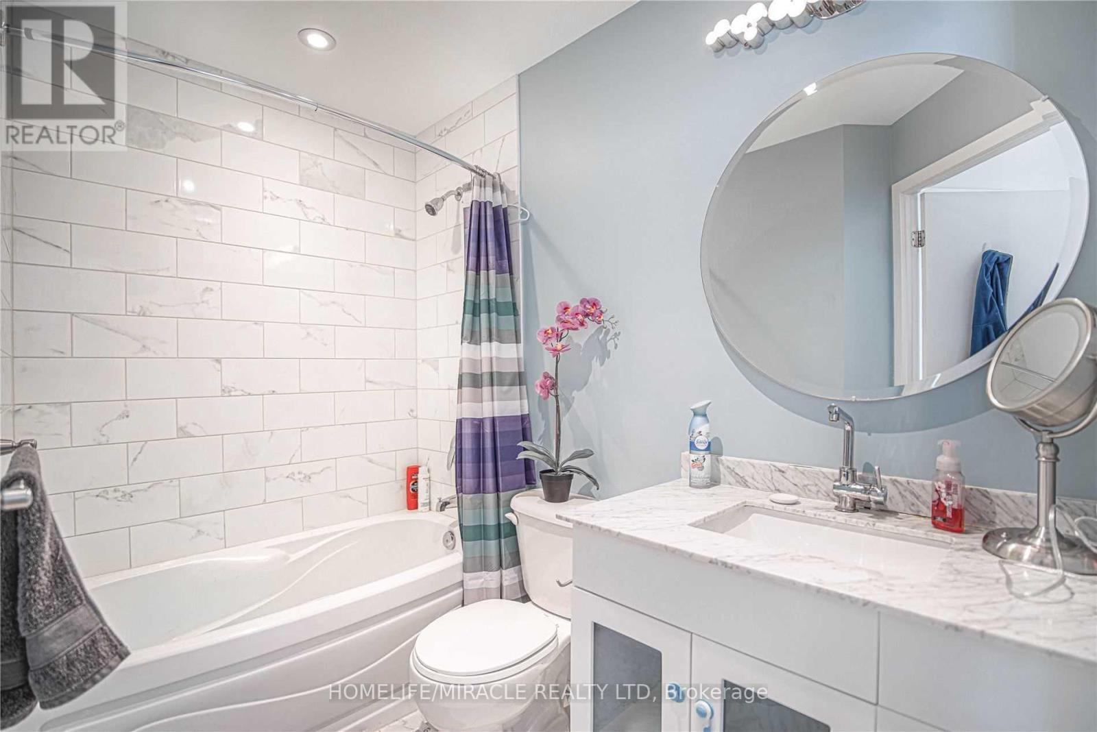 3106 - 373 Front St W Street, Toronto, Ontario  M5V 3R7 - Photo 10 - C12470186