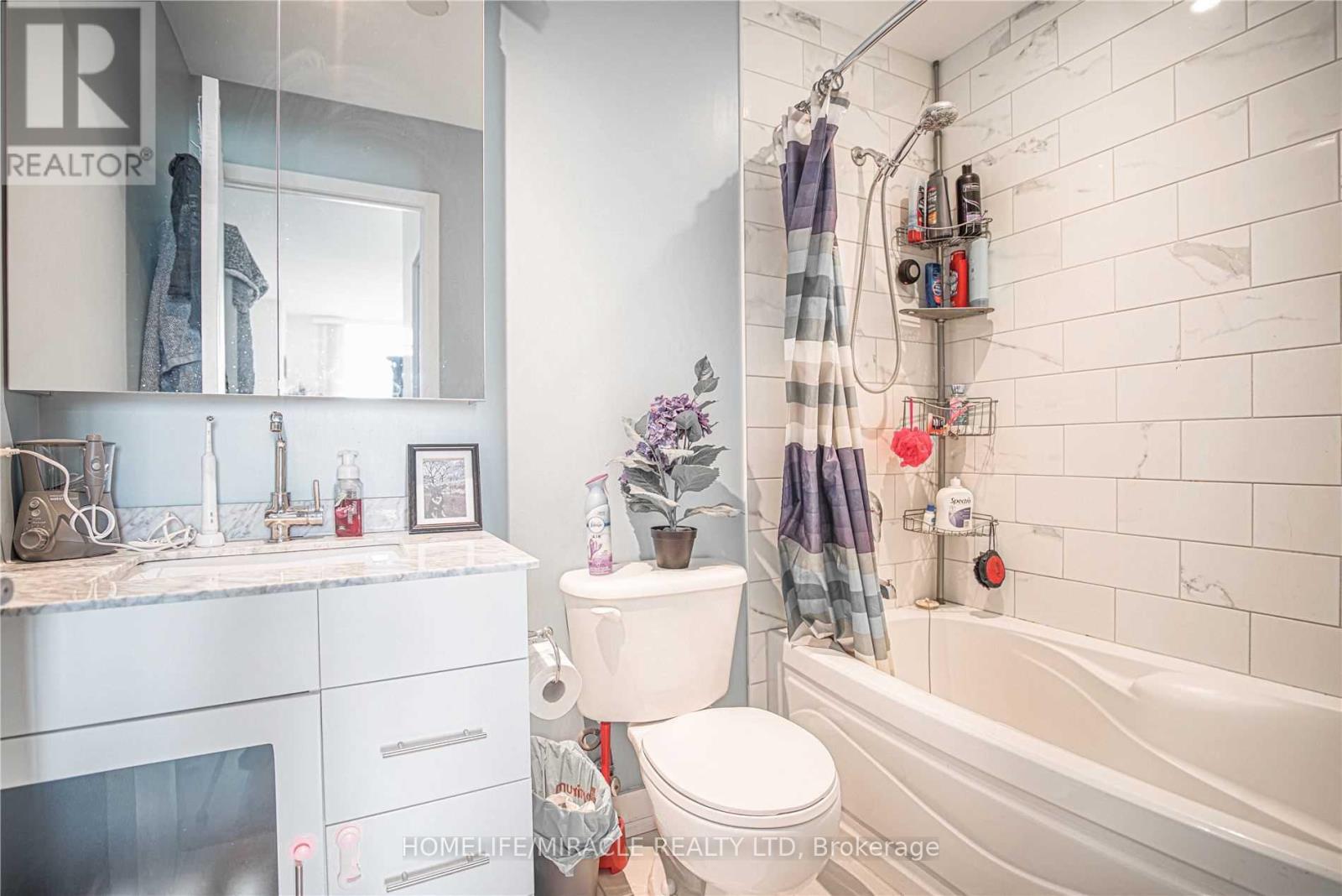 3106 - 373 Front St W Street, Toronto, Ontario  M5V 3R7 - Photo 13 - C12470186