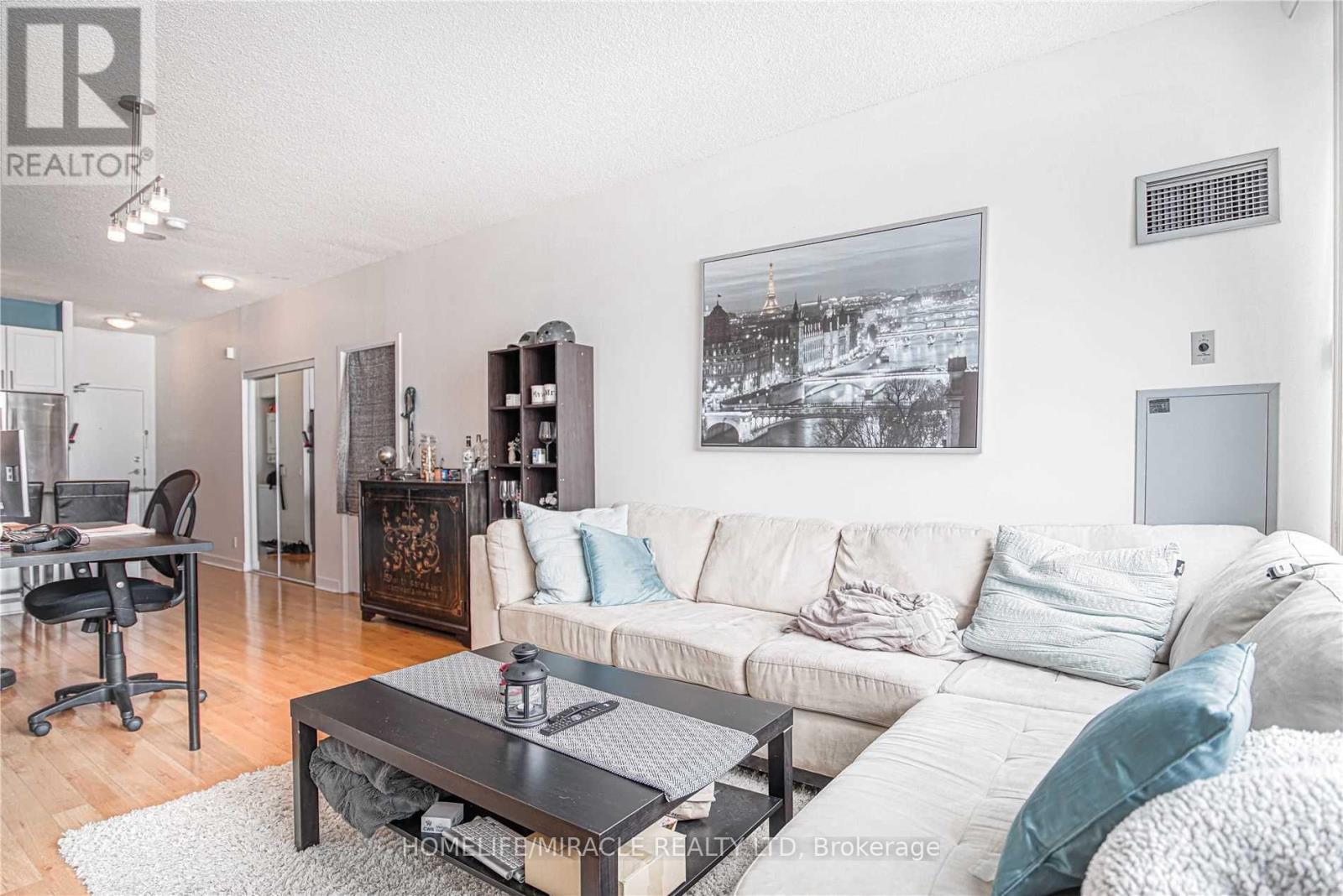 3106 - 373 Front St W Street, Toronto, Ontario  M5V 3R7 - Photo 7 - C12470186