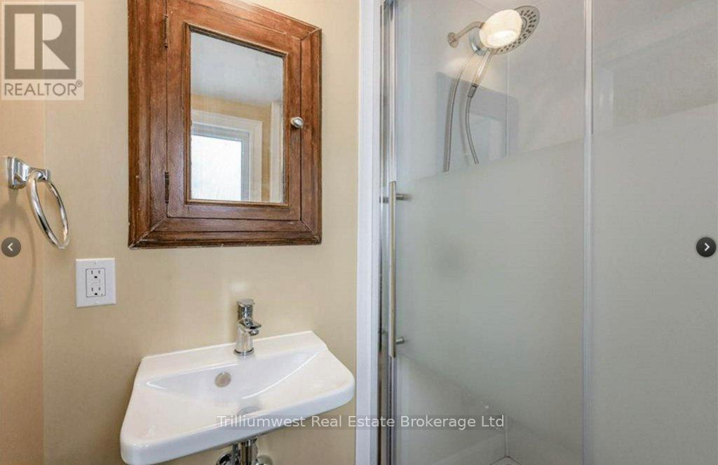 326 Exhibition Street, Guelph, Ontario  N1H 4S2 - Photo 13 - X12470212