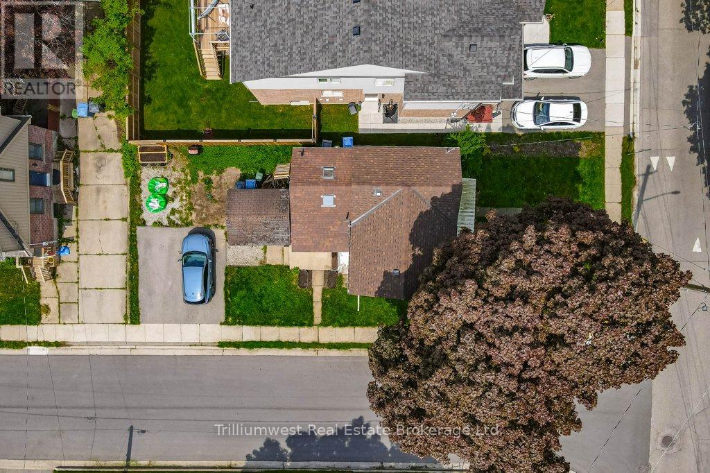 326 Exhibition Street, Guelph, Ontario  N1H 4S2 - Photo 14 - X12470212