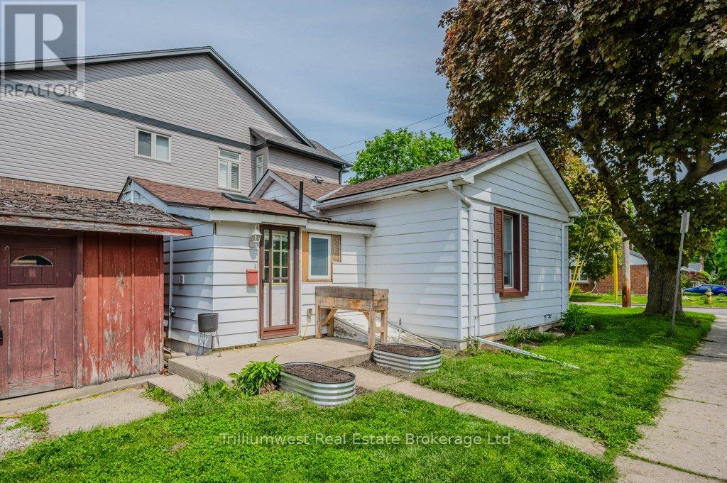 326 Exhibition Street, Guelph, Ontario  N1H 4S2 - Photo 18 - X12470212